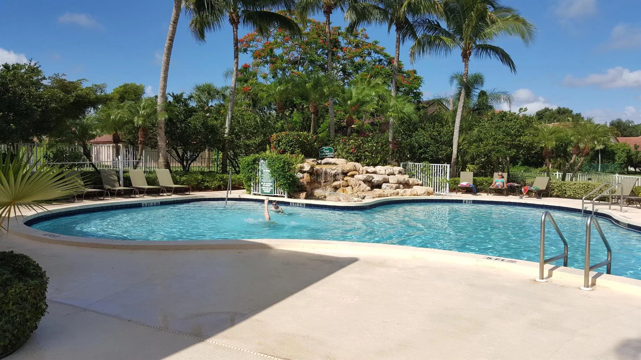6143 Seminole Gardens Circle