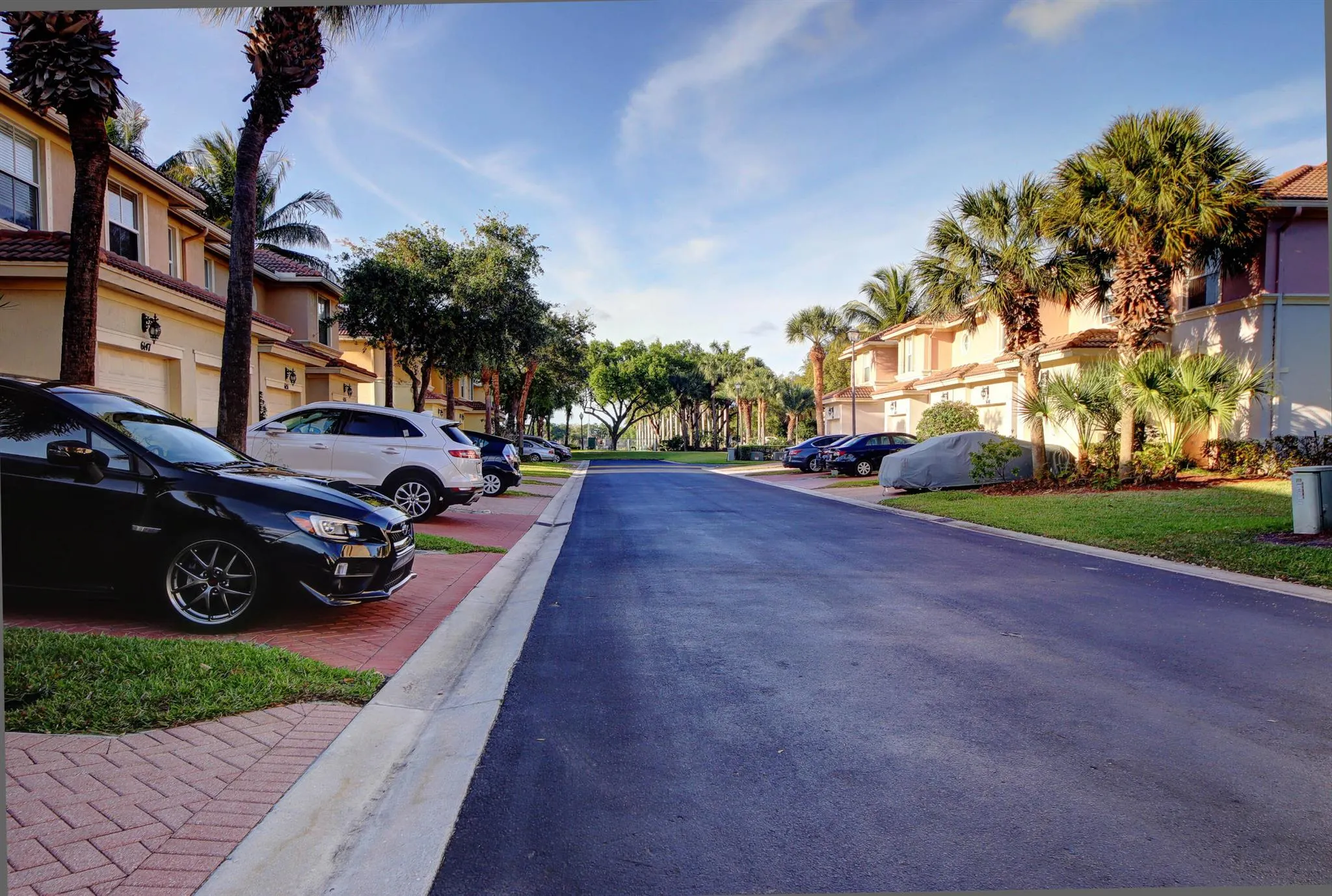 6143 Seminole Gardens Circle