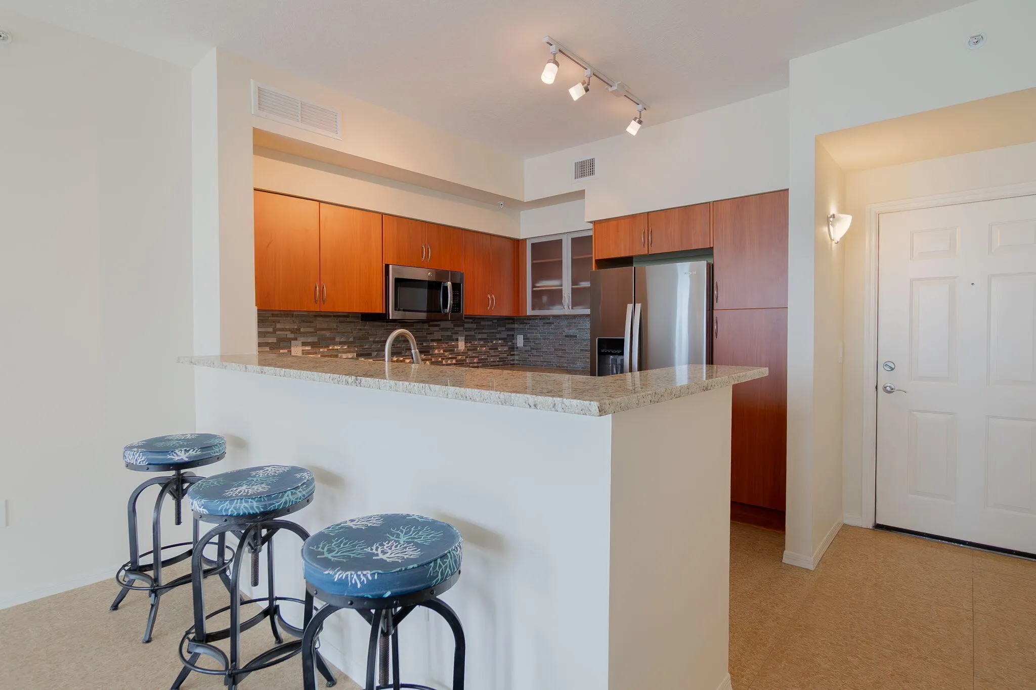 806 E Windward Way, #405
