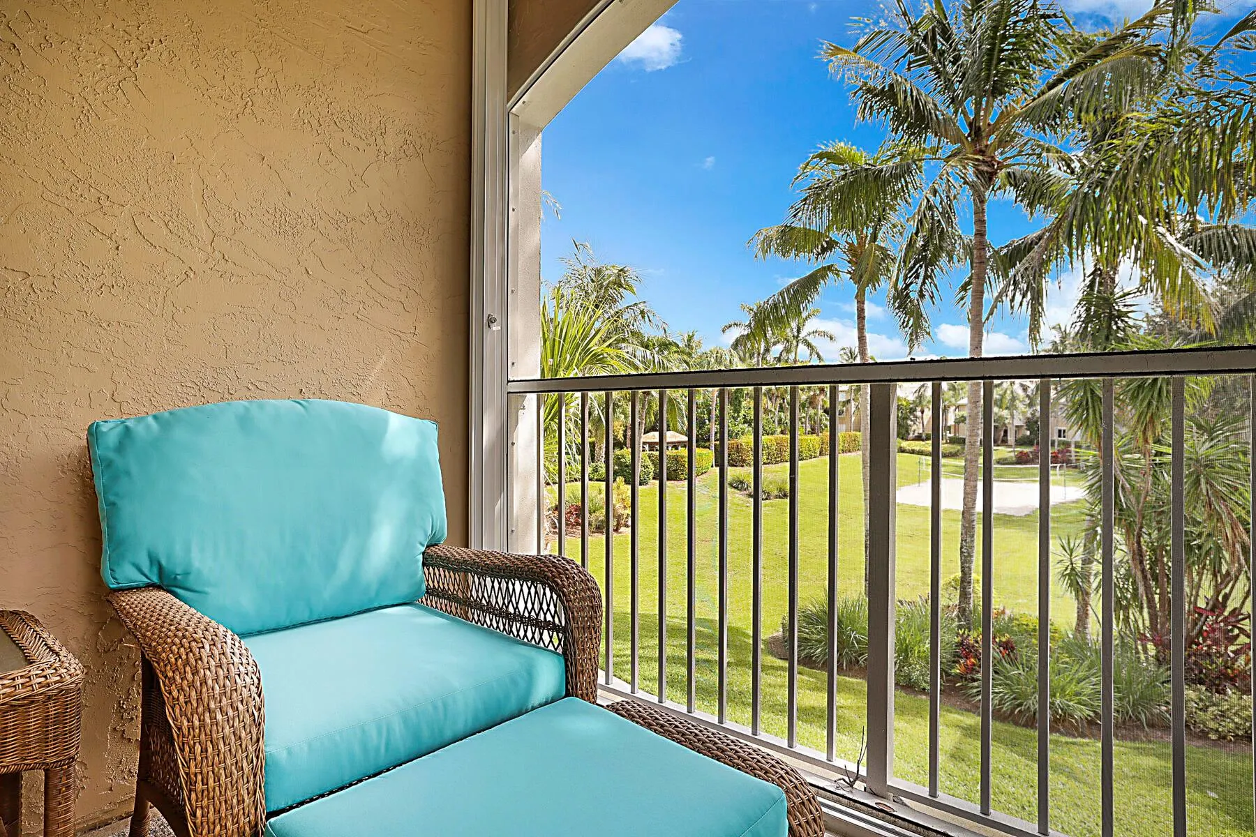 272 Village Boulevard, #7212