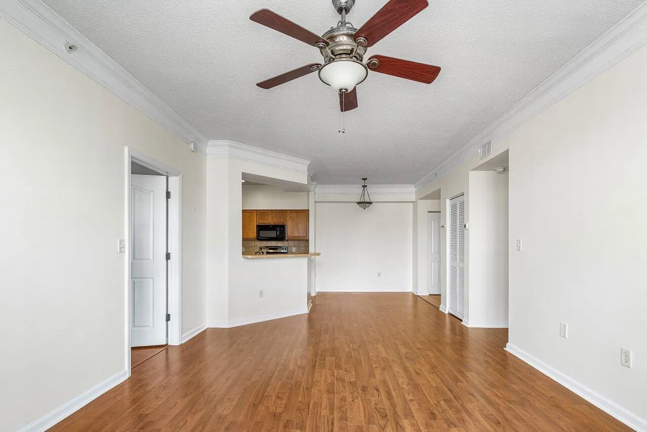 9901 Baywinds Drive, #3304