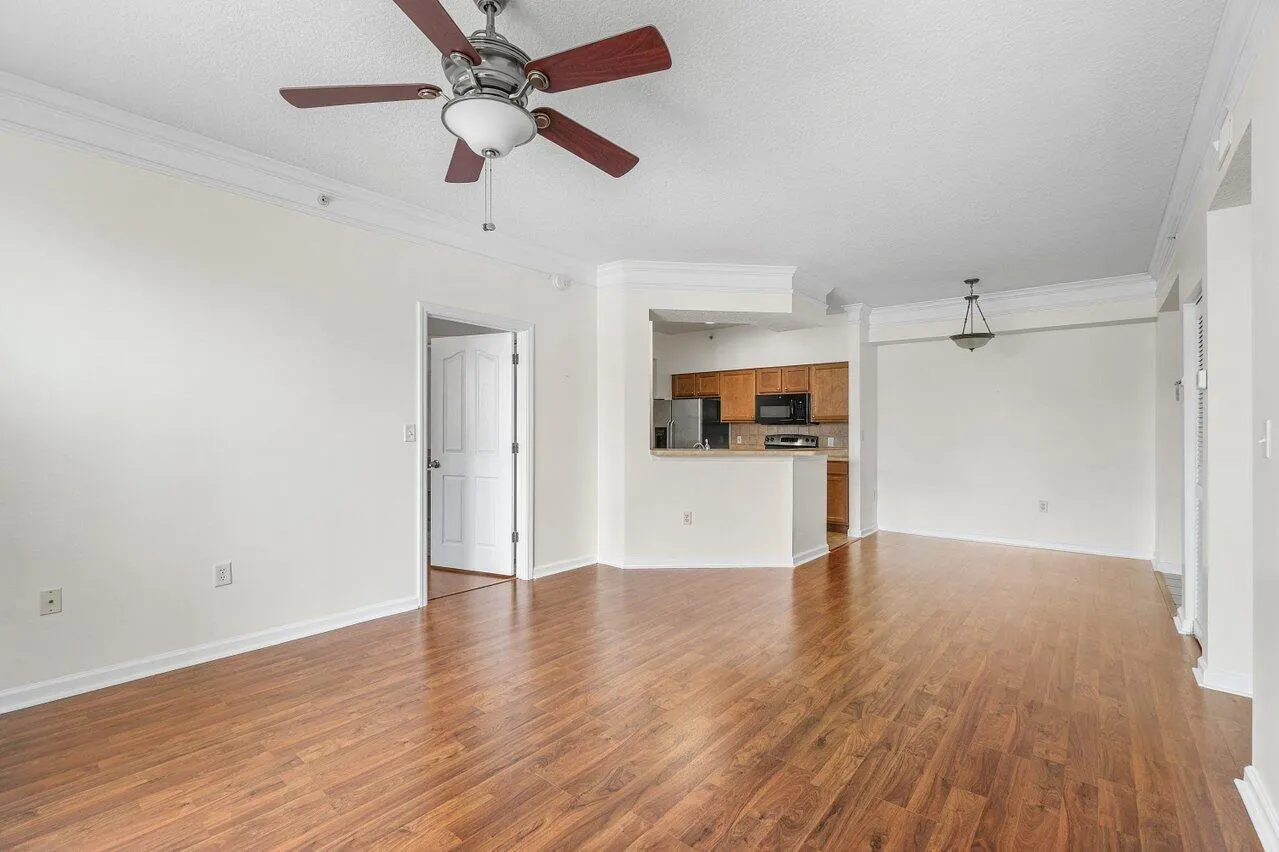 9901 Baywinds Drive, #3304