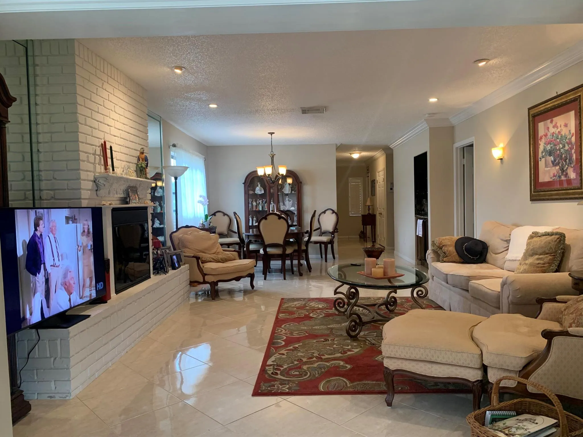 8520 Casa Del Lago, #F