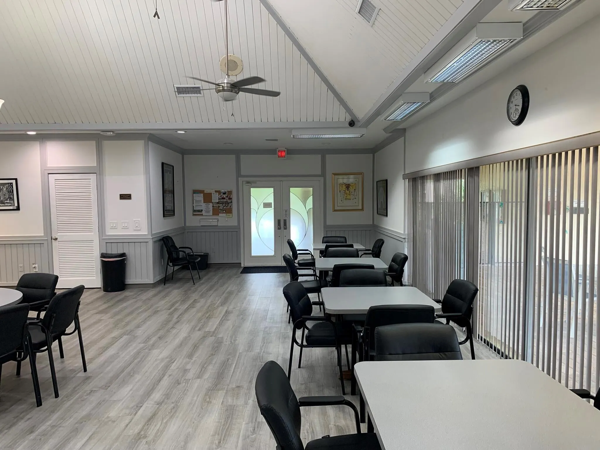 8520 Casa Del Lago, #F