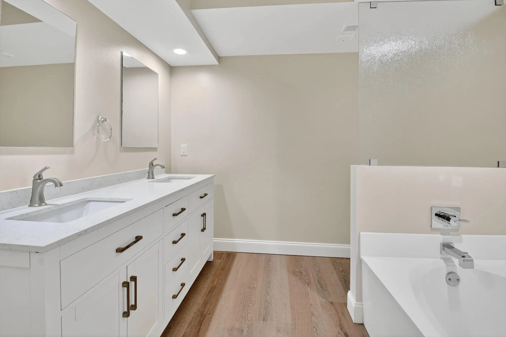 2408 Aspen Way, #2408