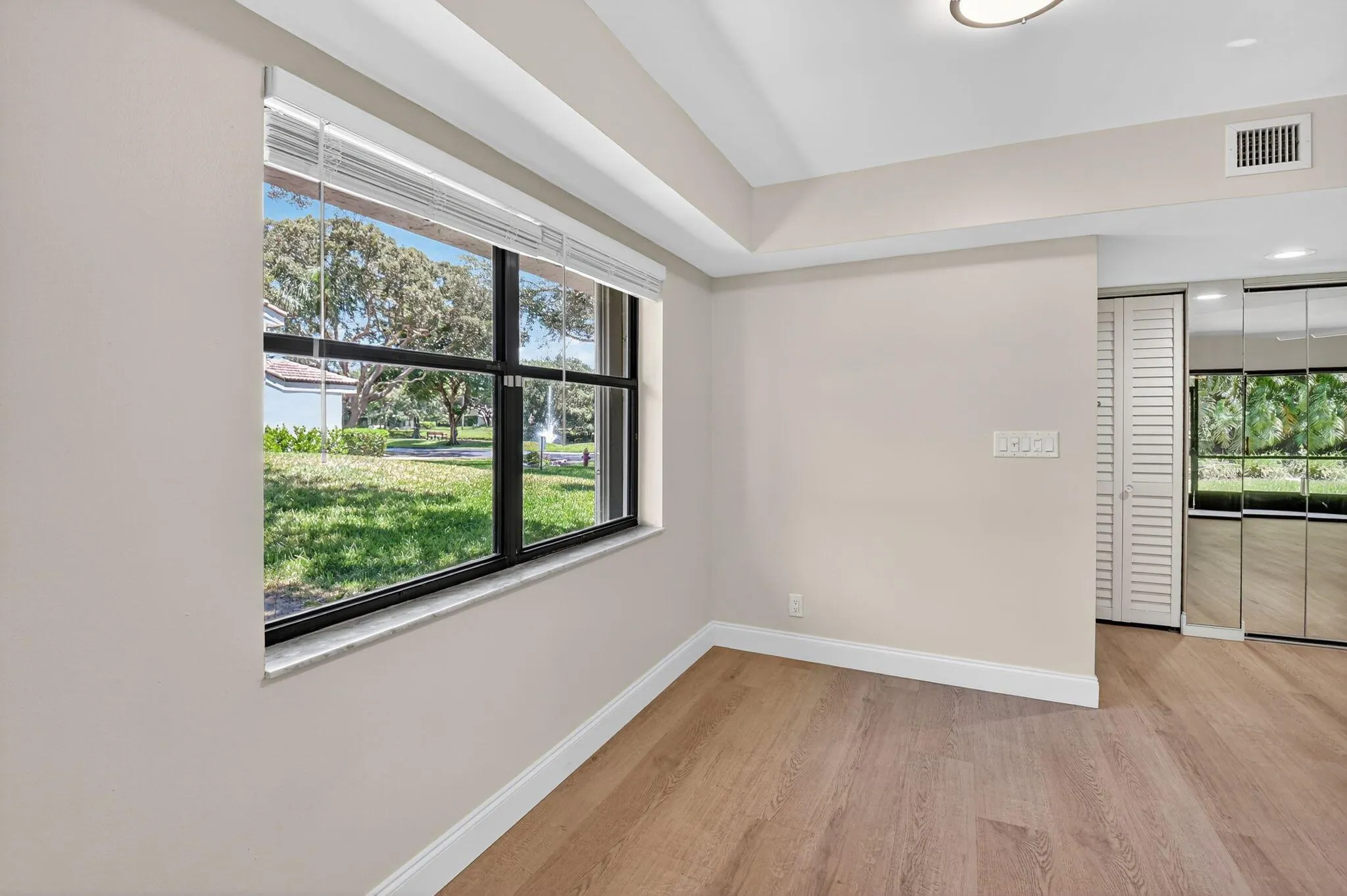 2408 Aspen Way, #2408