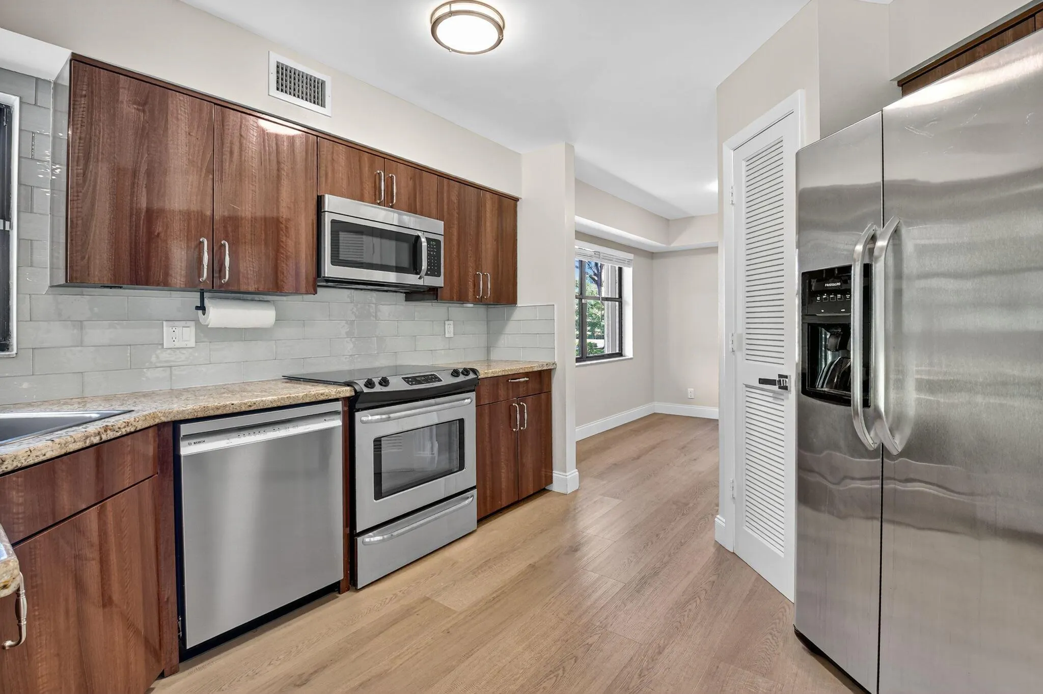 2408 Aspen Way, #2408