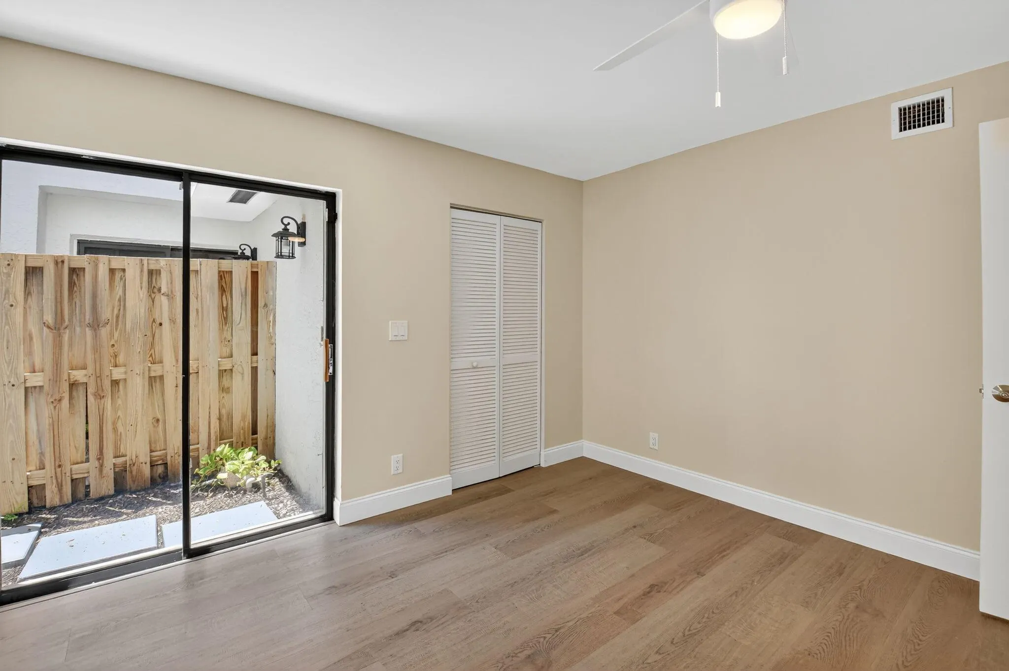 2408 Aspen Way, #2408