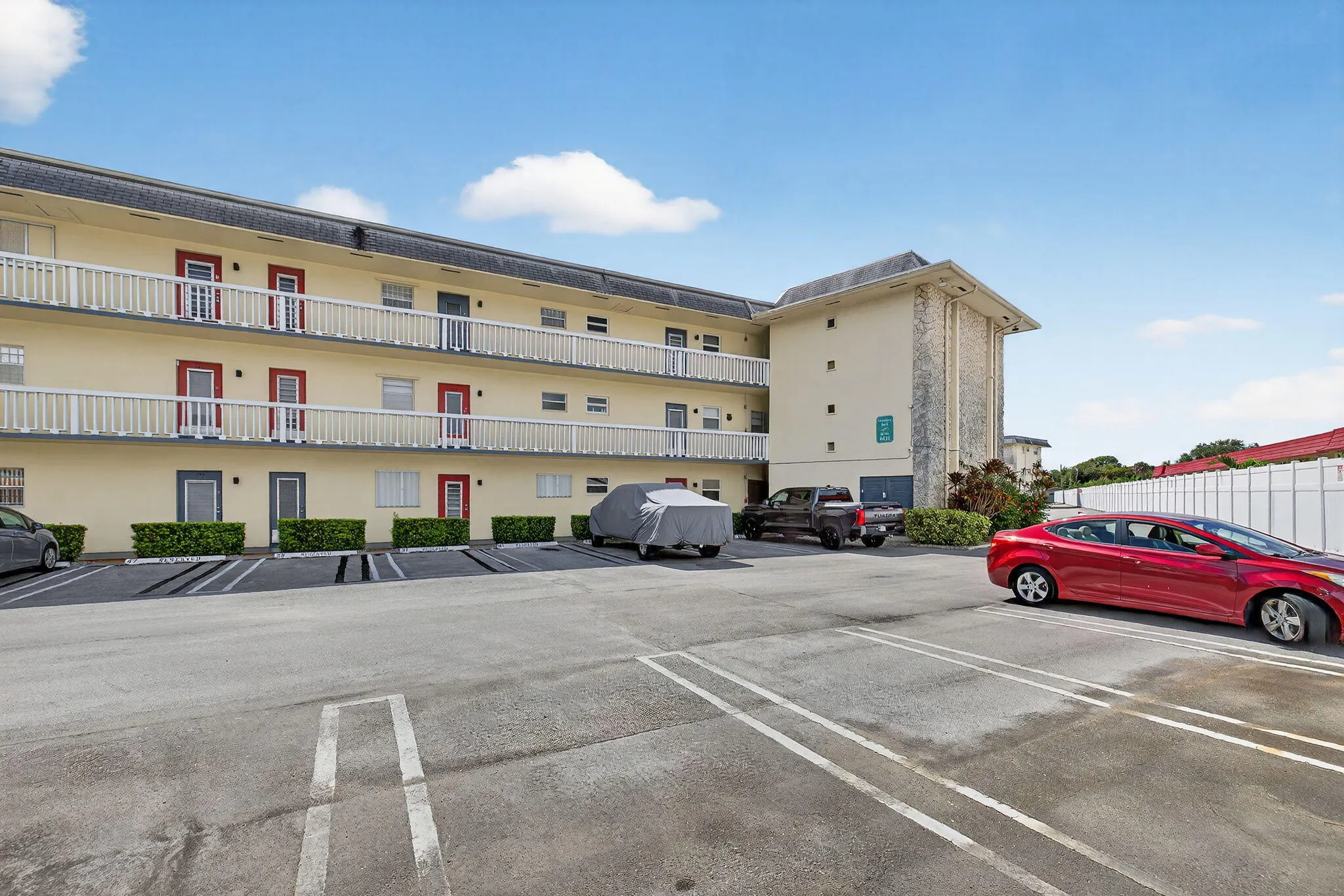4431 NW 16th Street, #H207