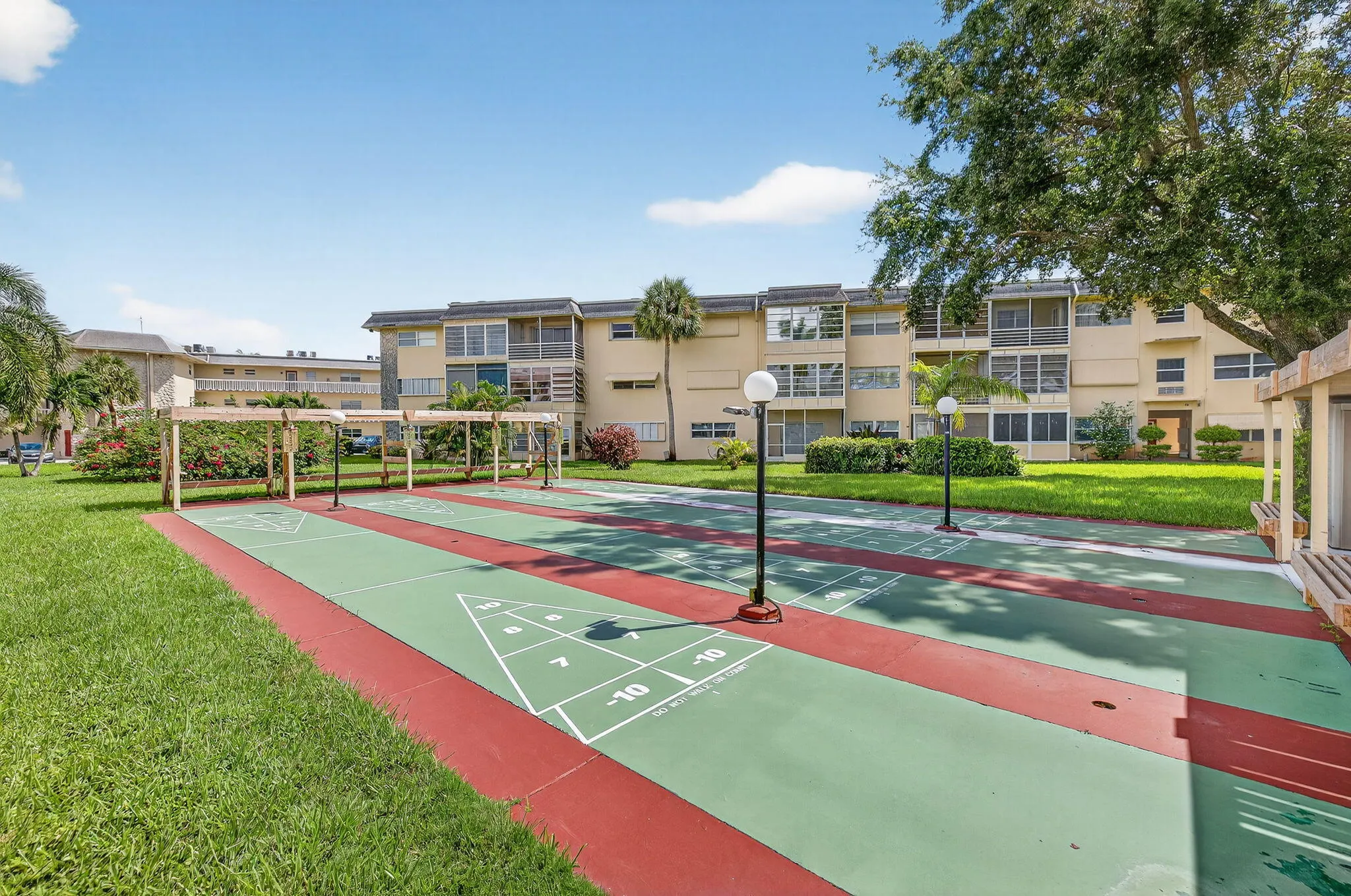 4431 NW 16th Street, #H207