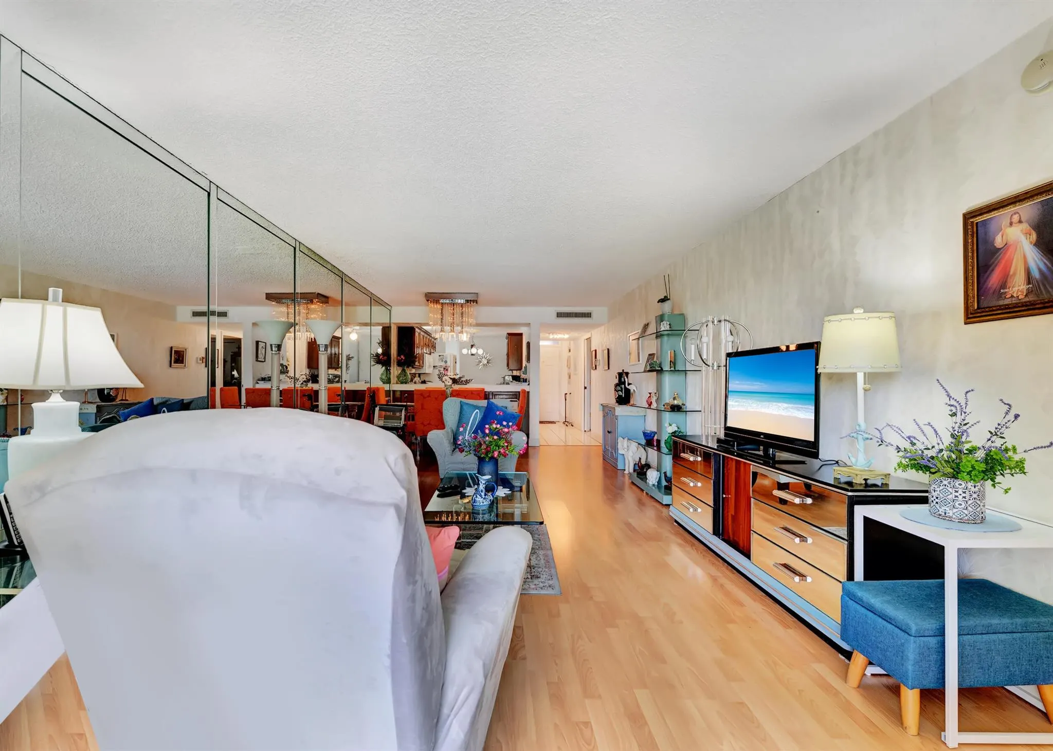 5929 Coral Lake Drive, #305