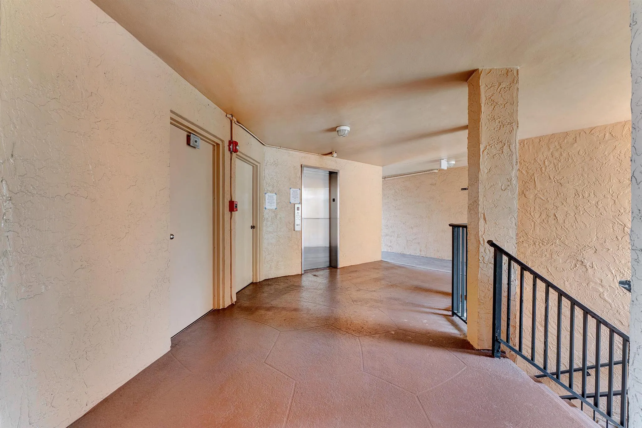 5929 Coral Lake Drive, #305