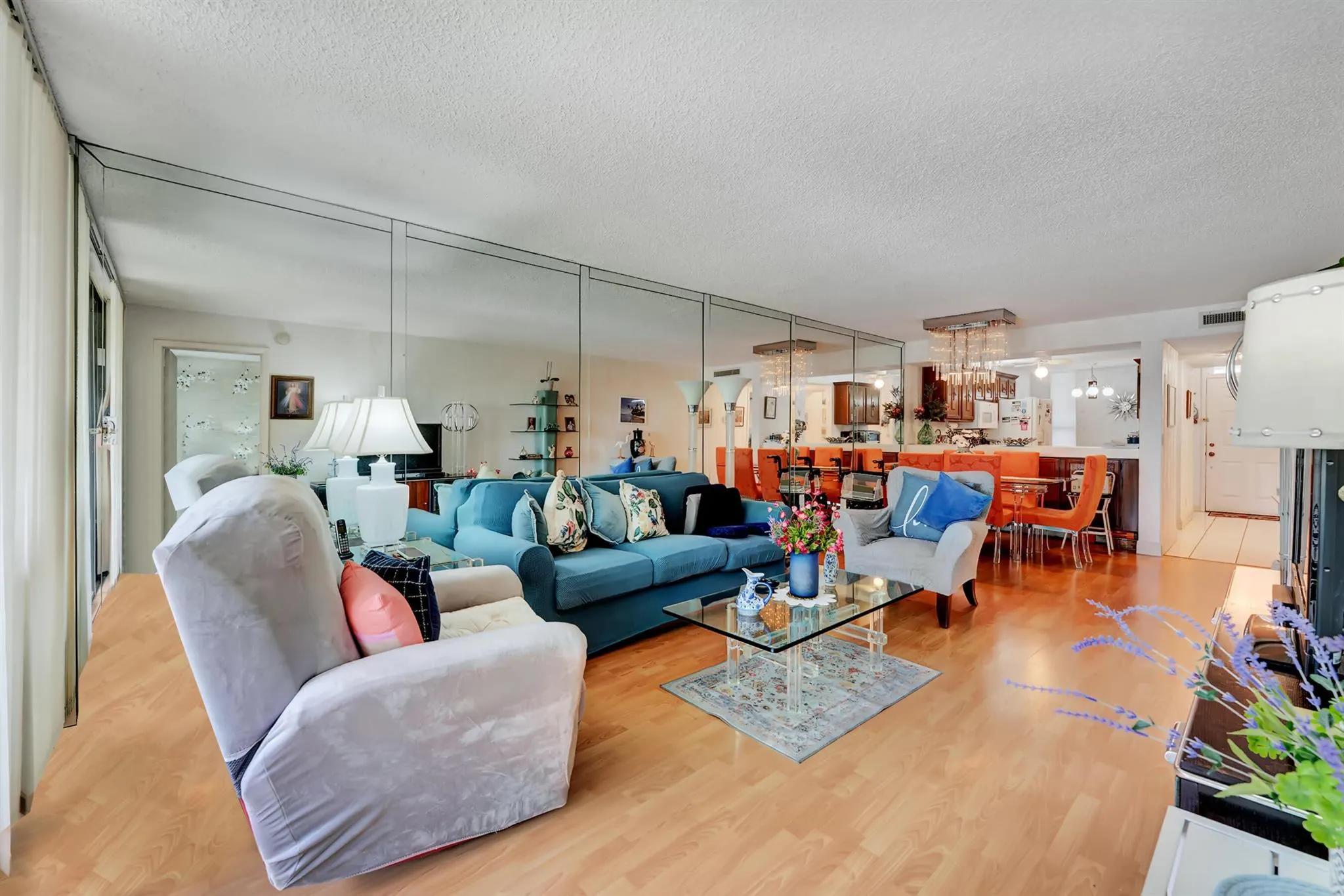 5929 Coral Lake Drive, #305