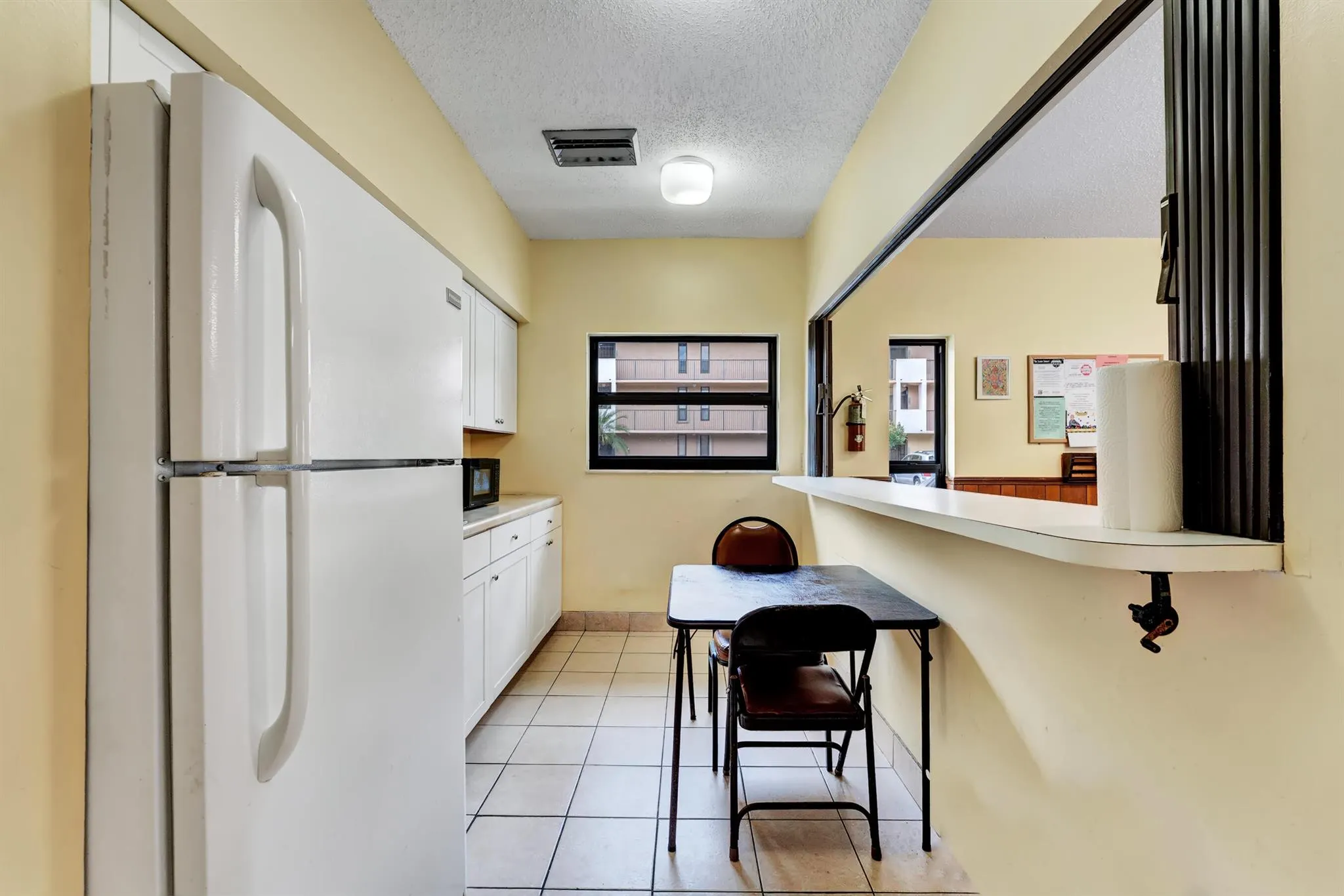 5929 Coral Lake Drive, #305