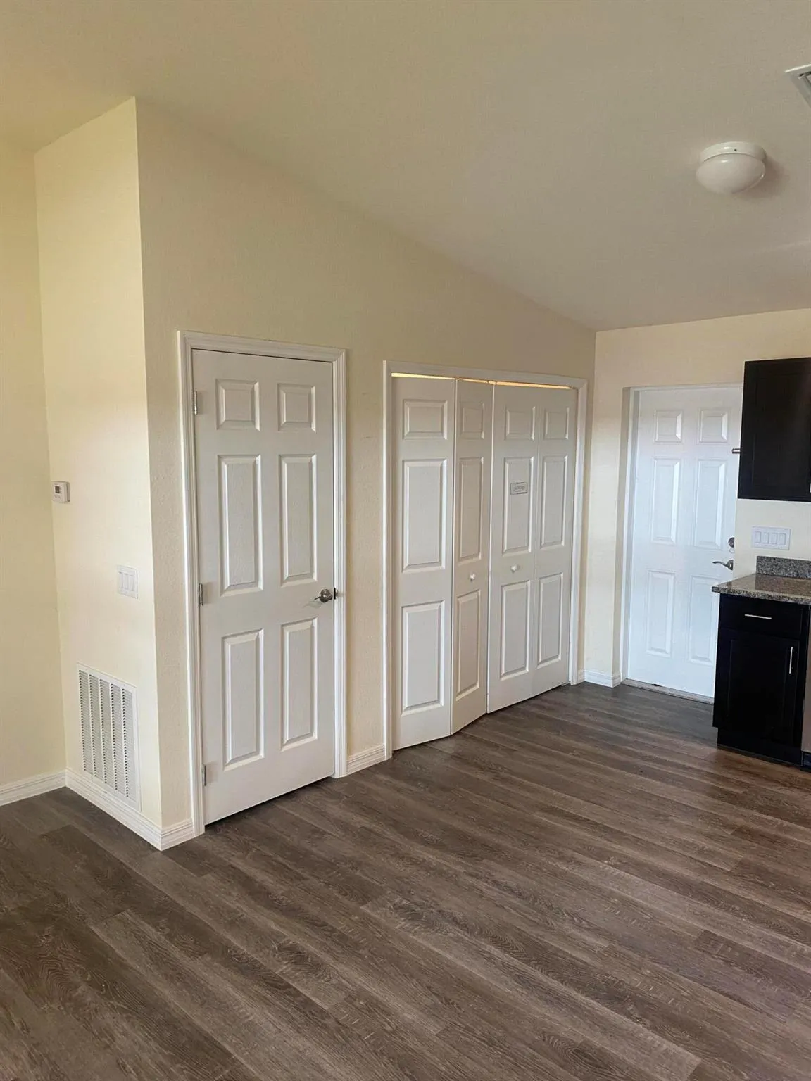 2020 Inglewood Circle