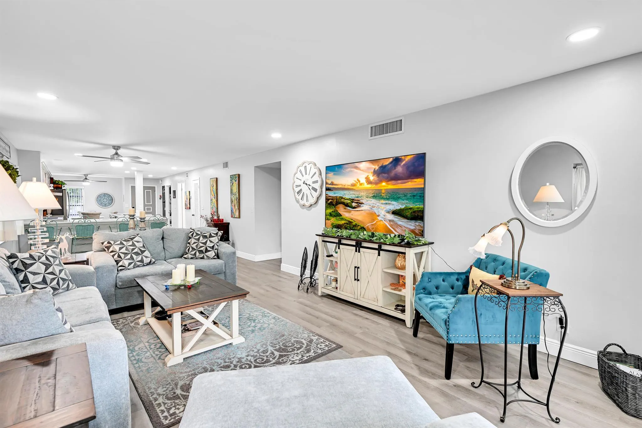 5759 Phoenix Palm Court, #C