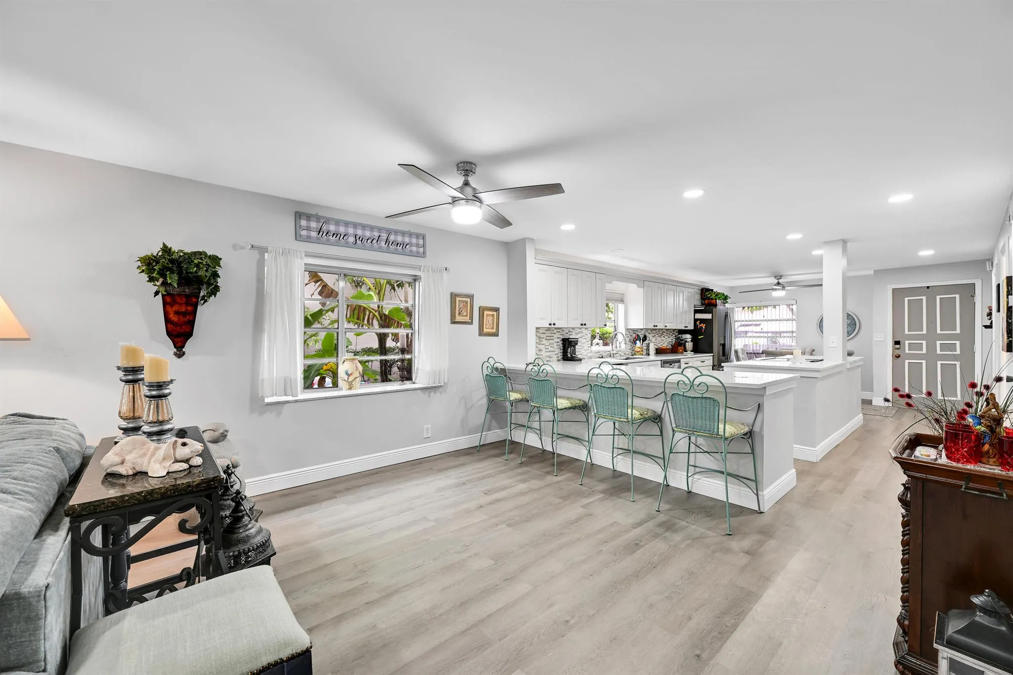 5759 Phoenix Palm Court, #C