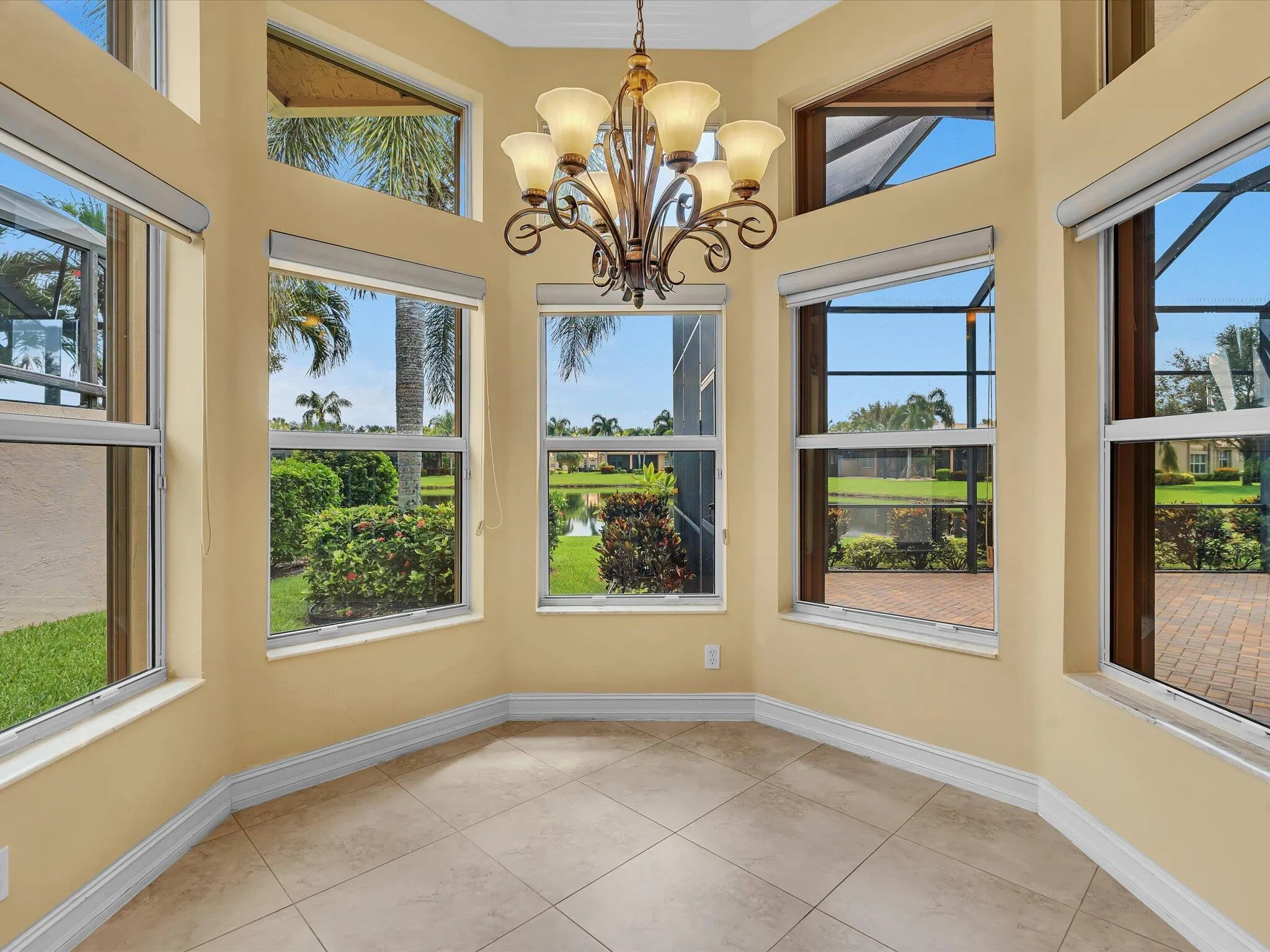 9140 Meridian View Isle Isle