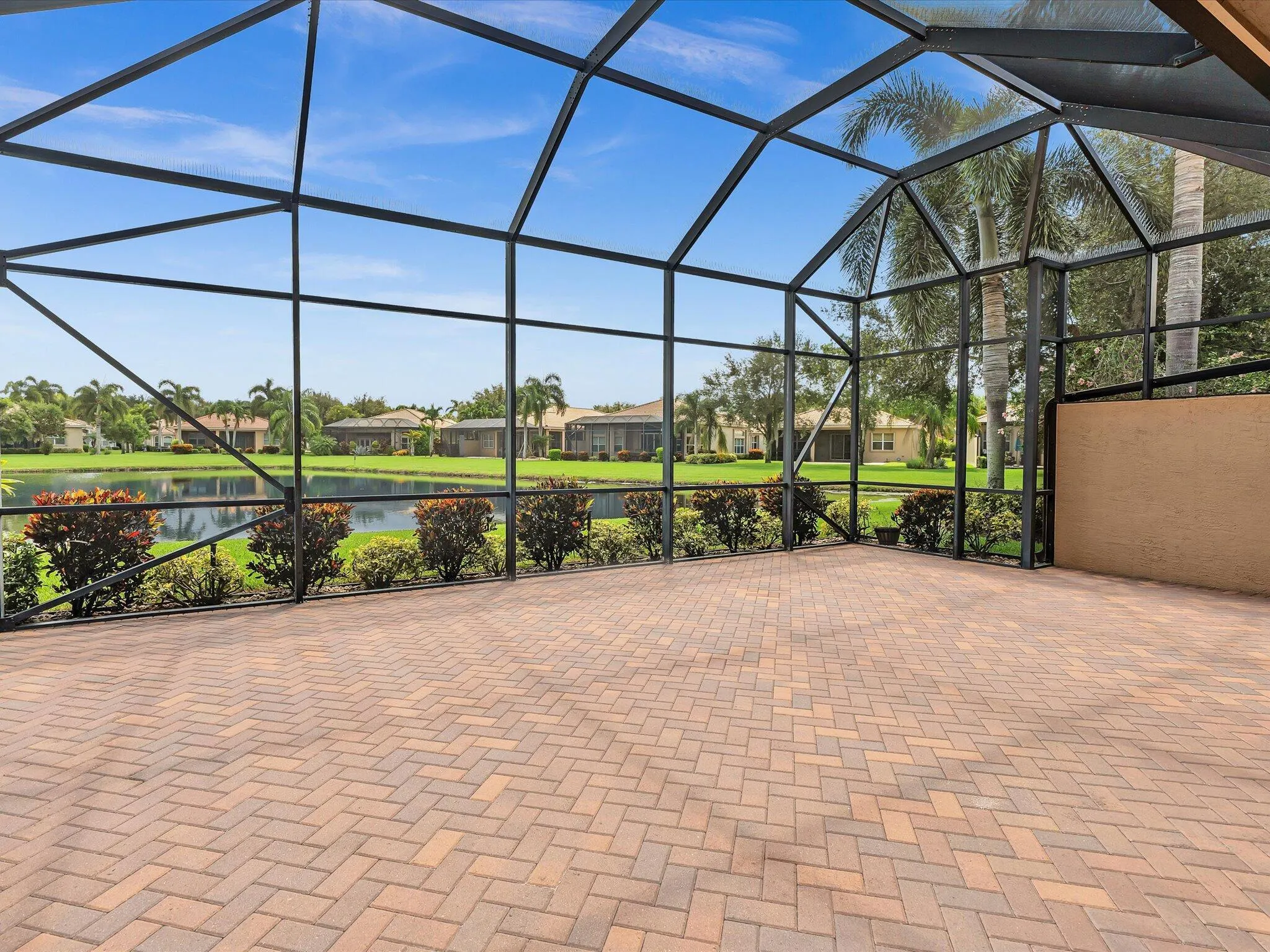 9140 Meridian View Isle Isle
