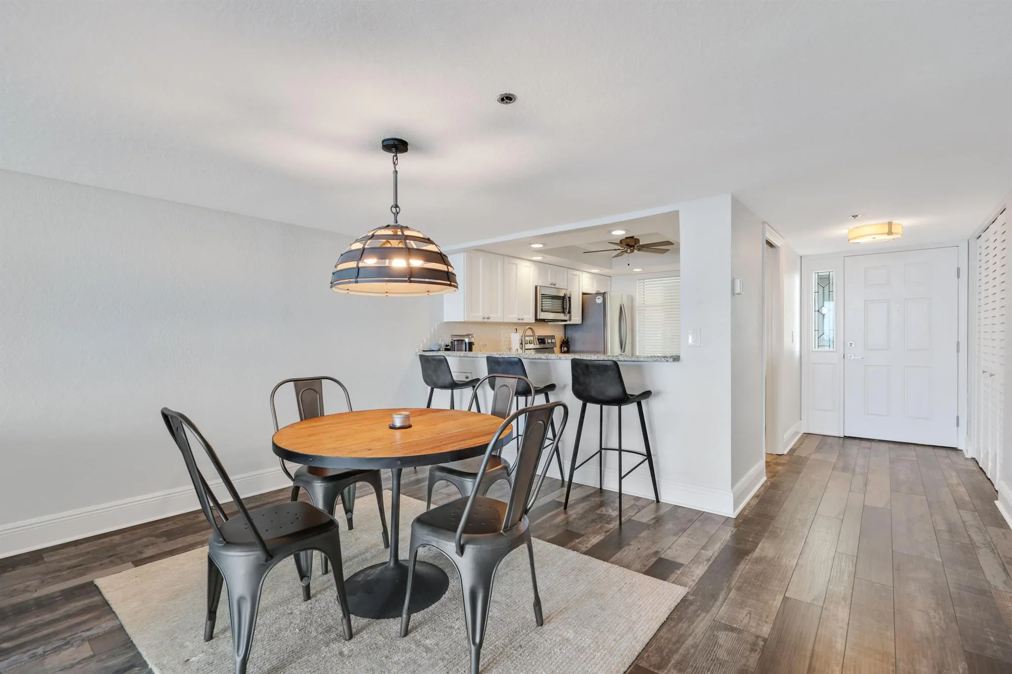 840 Ocean Drive, #1104