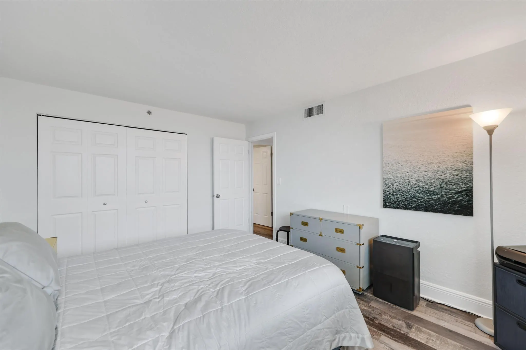 840 Ocean Drive, #1104