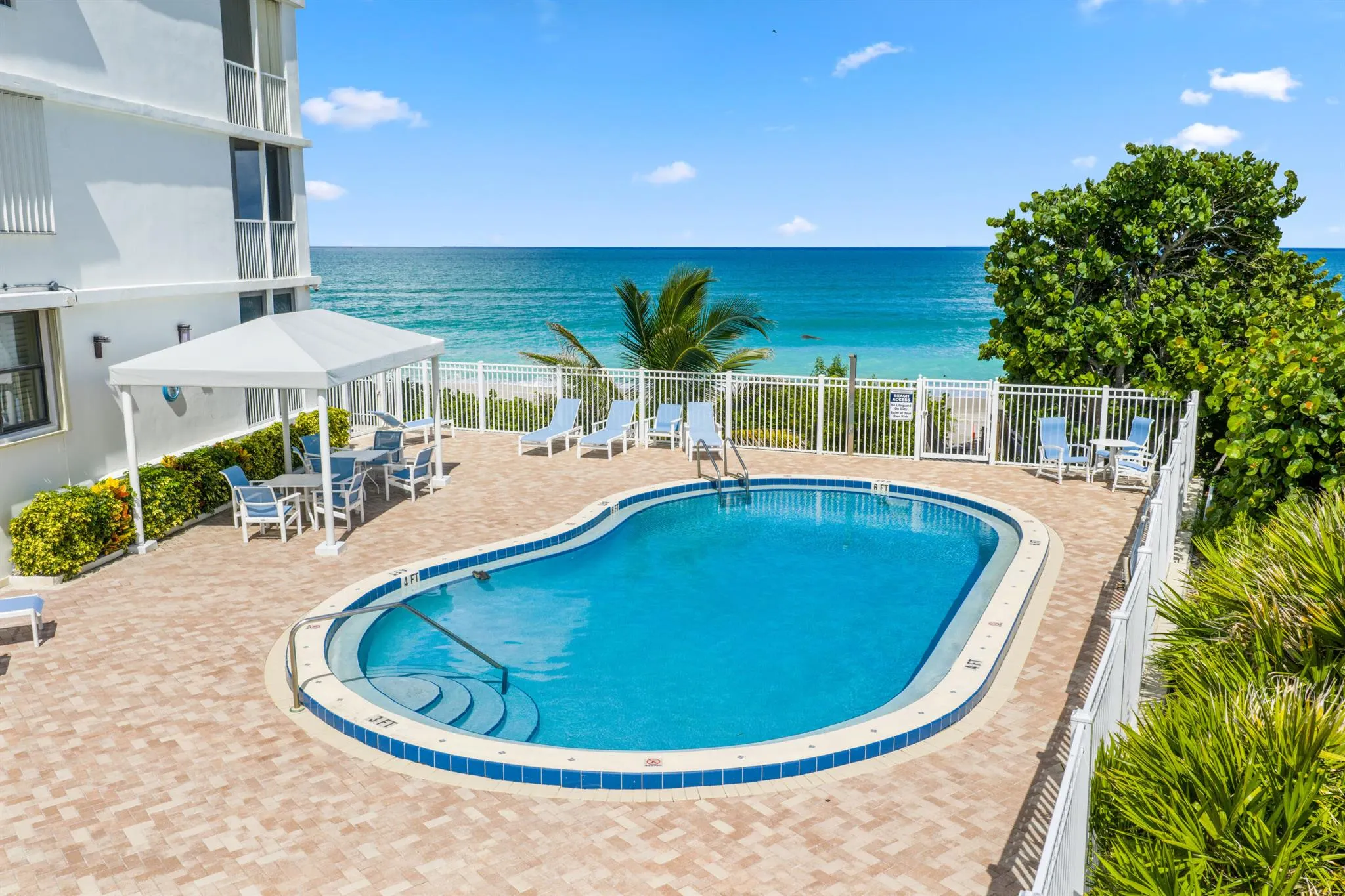 840 Ocean Drive, #1104