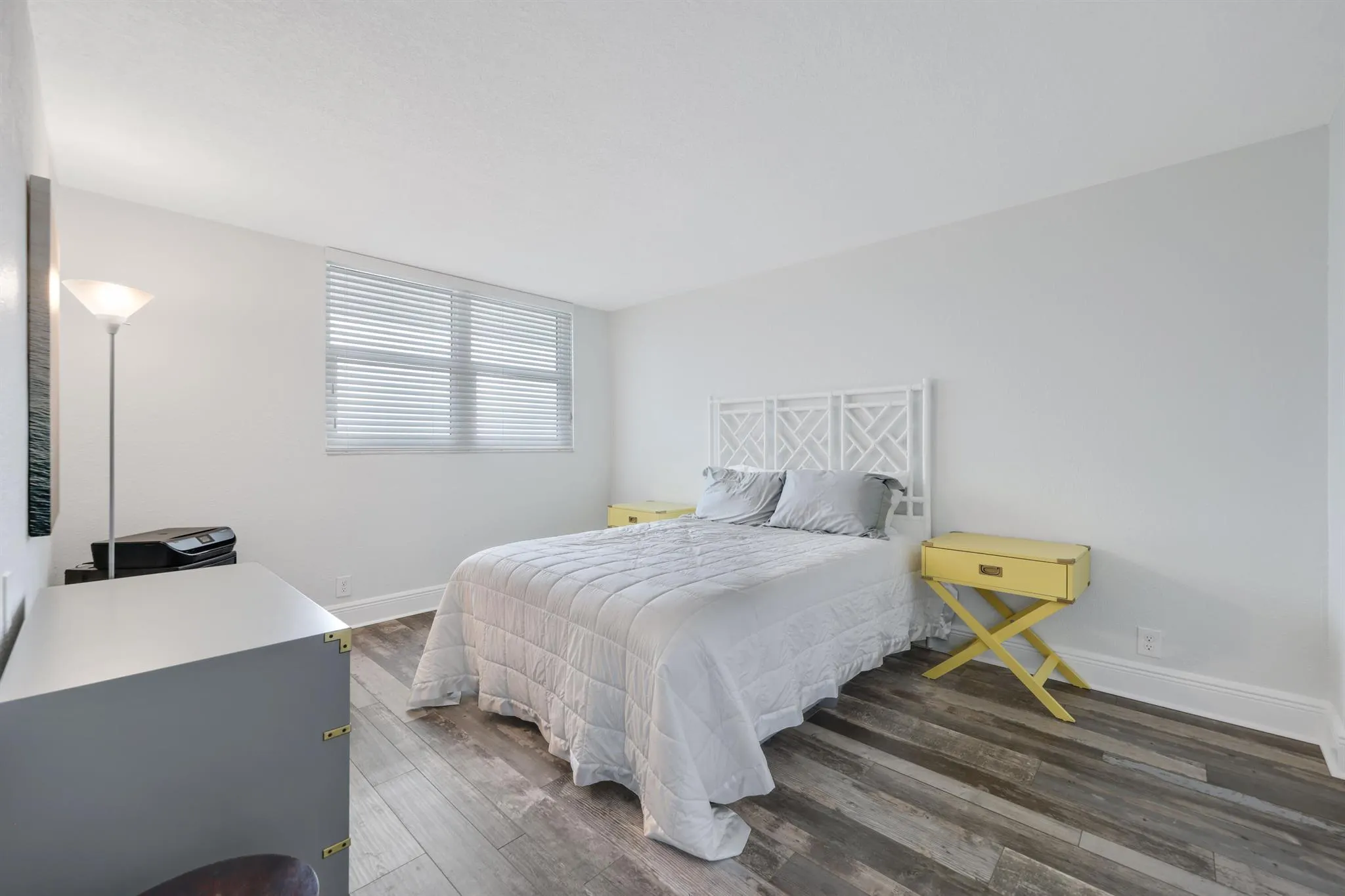 840 Ocean Drive, #1104