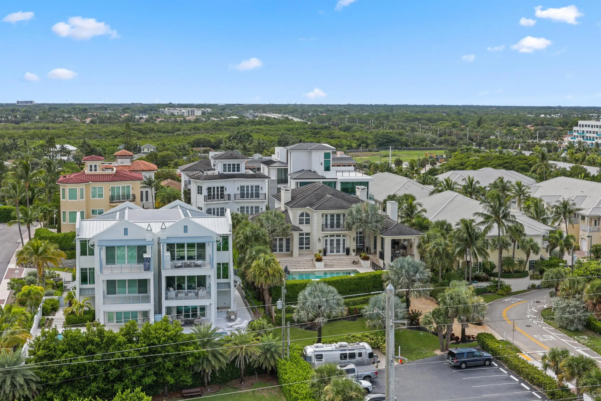 840 Ocean Drive, #1104