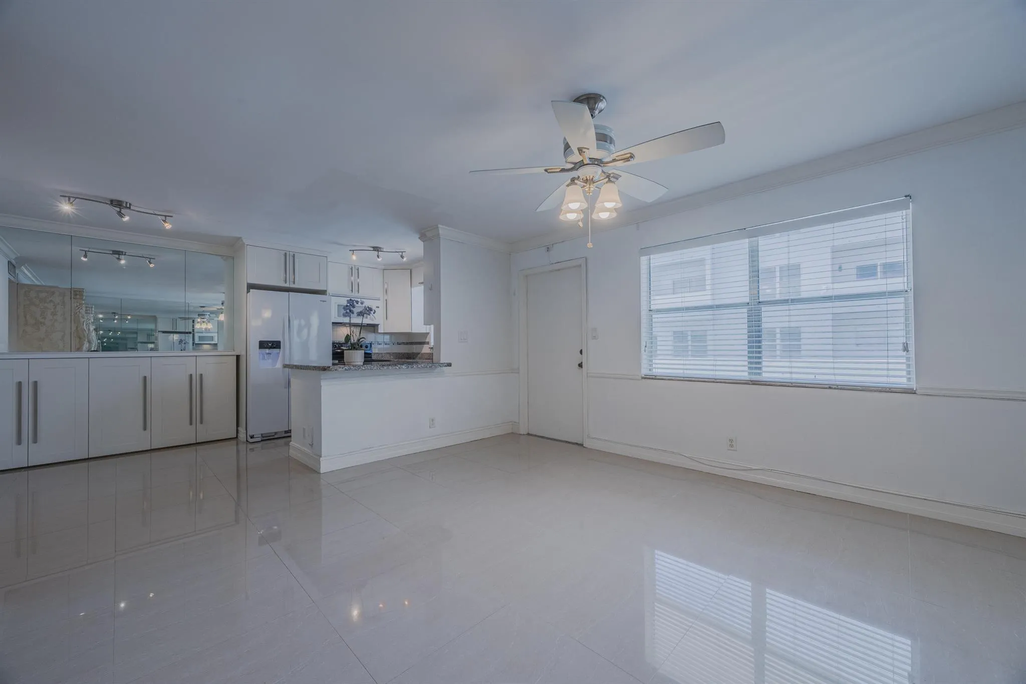 2850 NE 14th Street, #209b