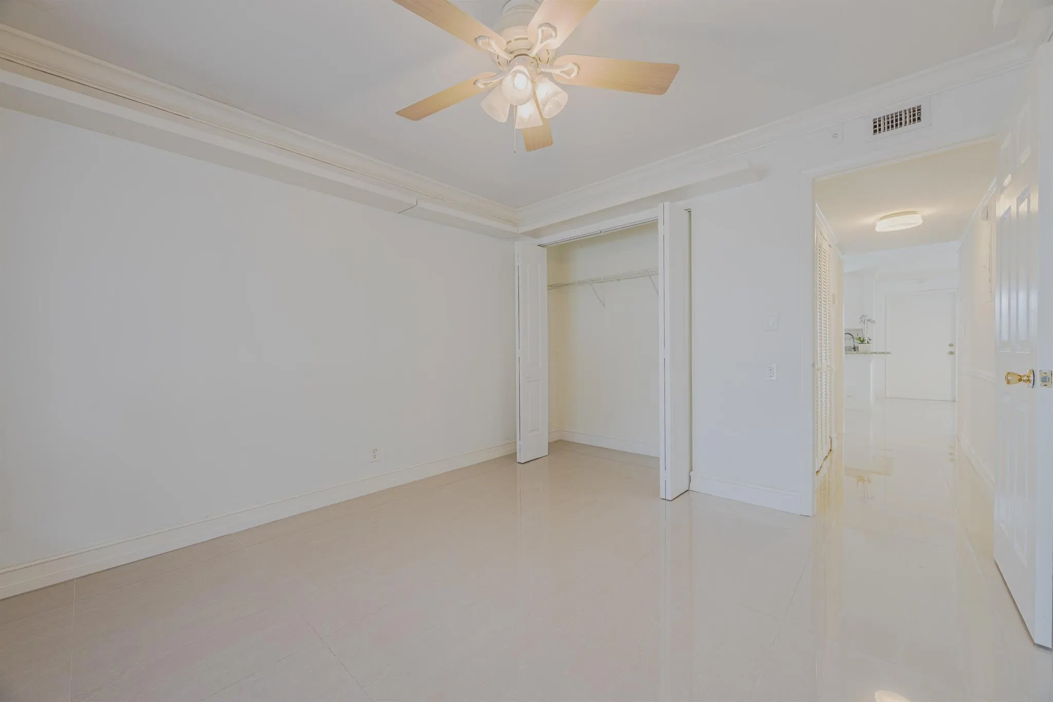2850 NE 14th Street, #209b