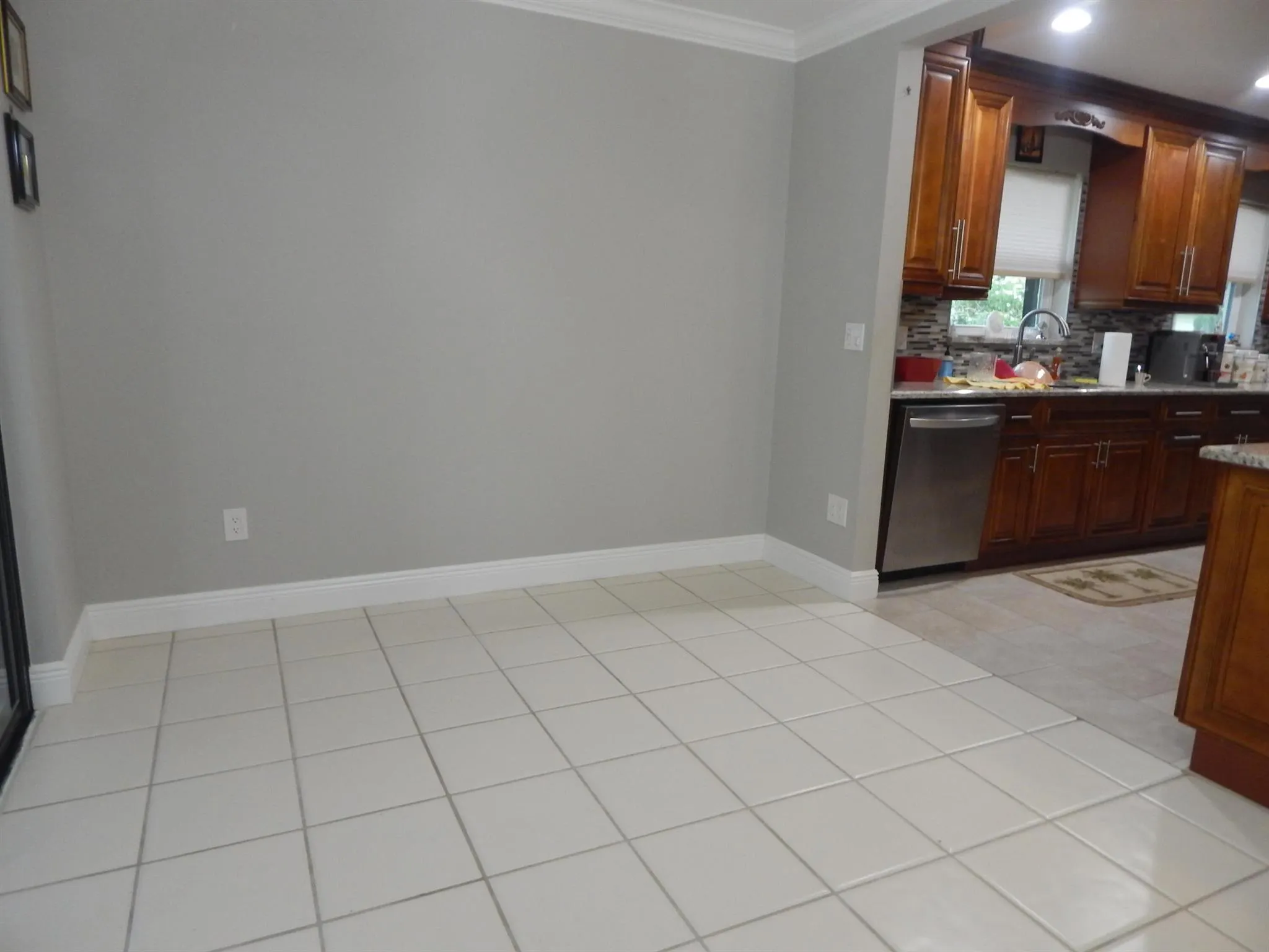 6260 Olivewood Circle