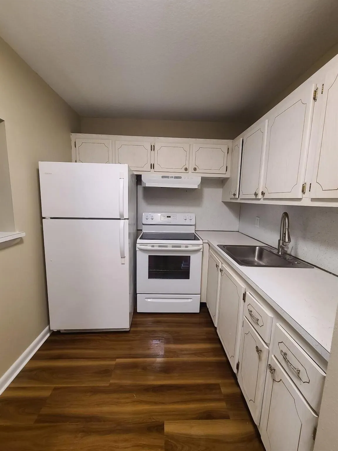 82 Canterbury D, #82