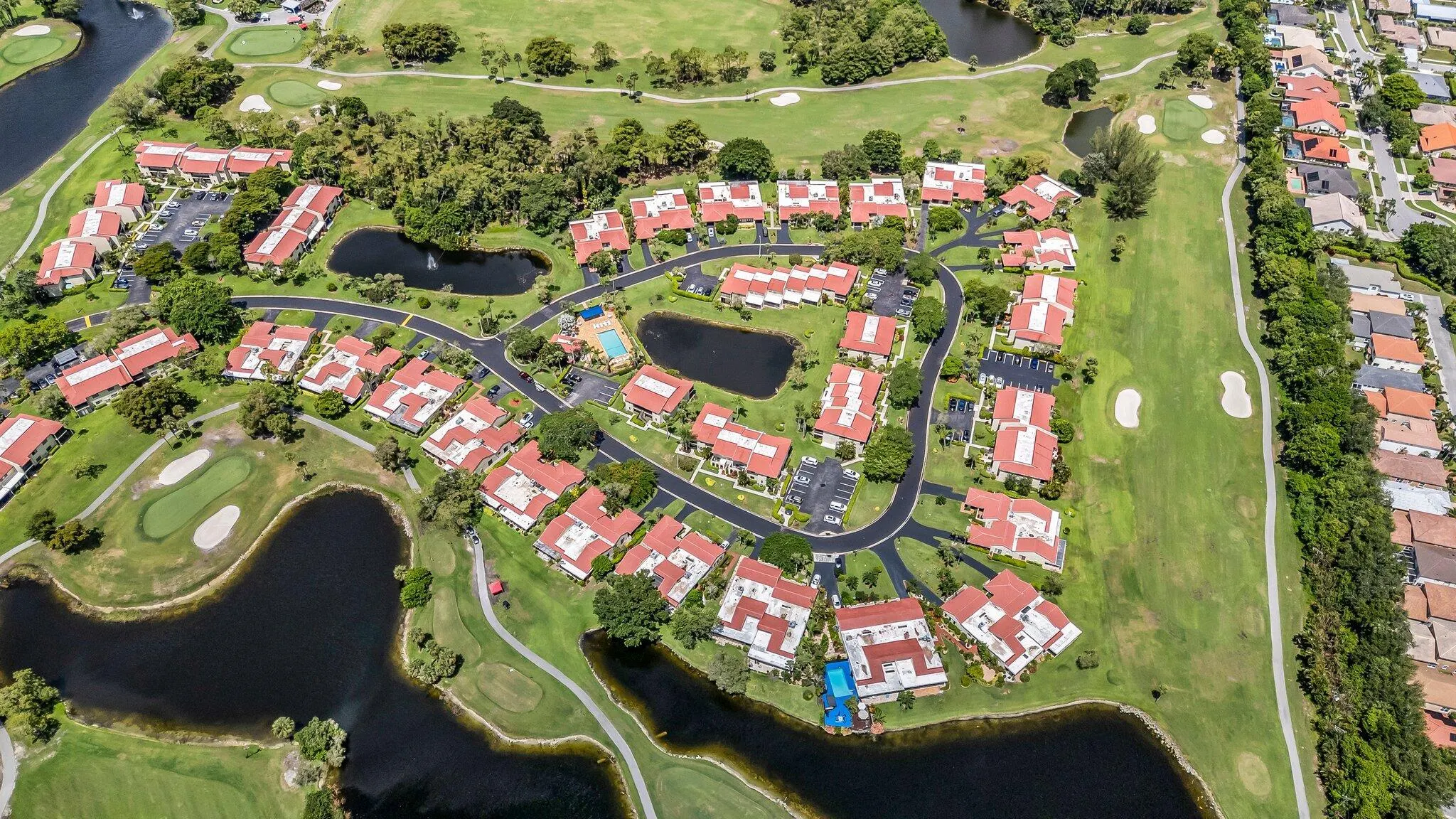8535 Casa Del Lago, #F