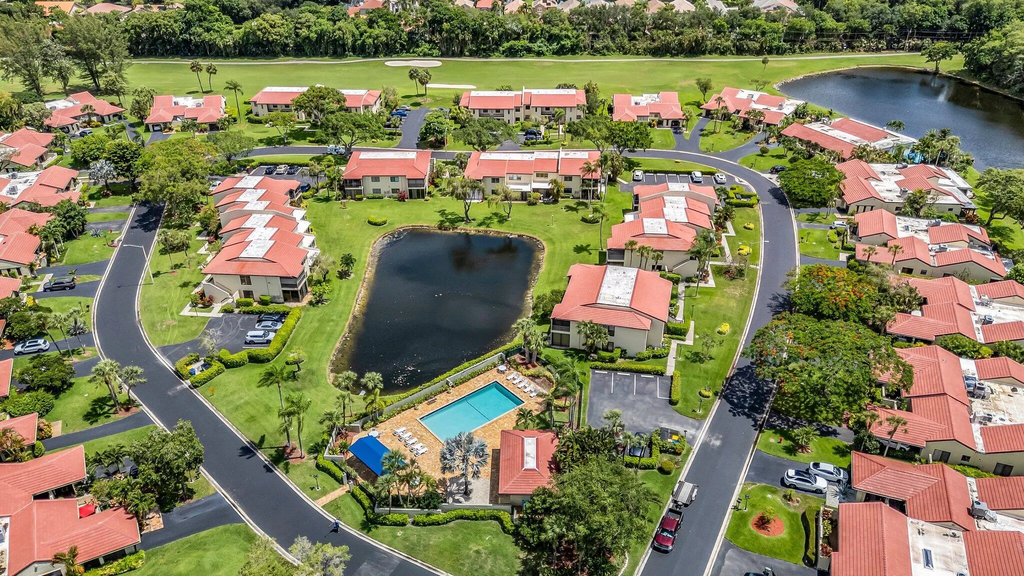8535 Casa Del Lago, #F