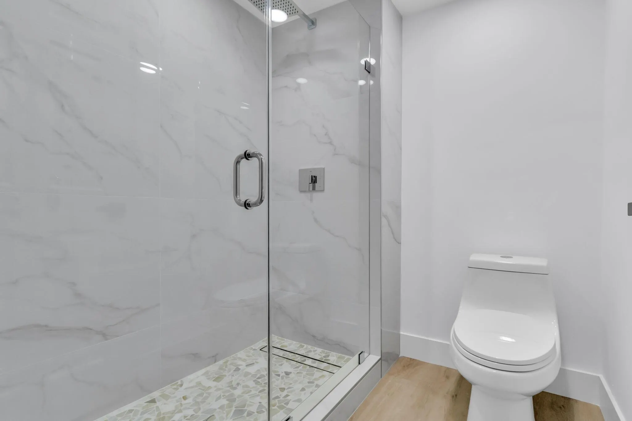 8535 Casa Del Lago, #F