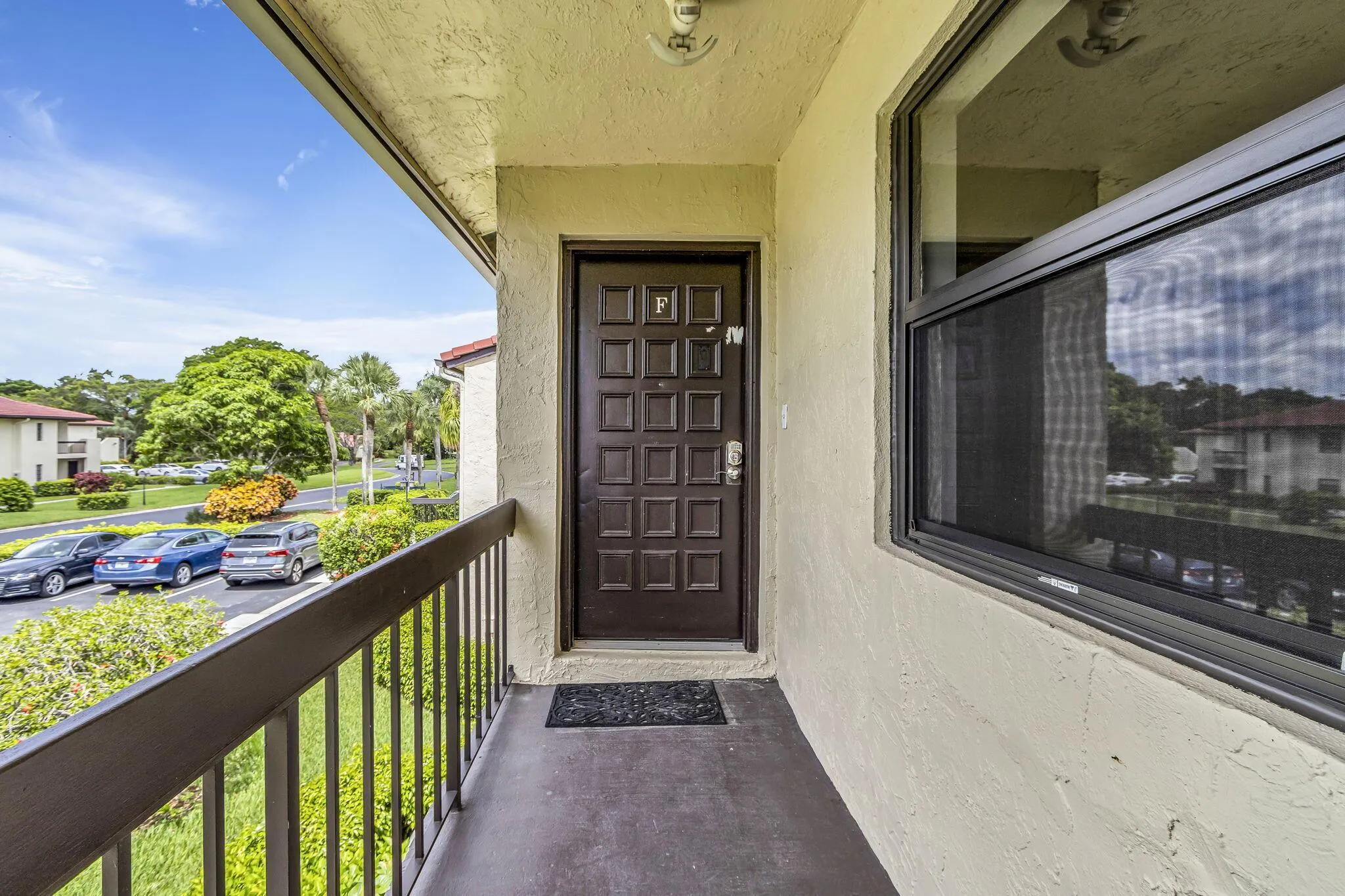 8535 Casa Del Lago, #F