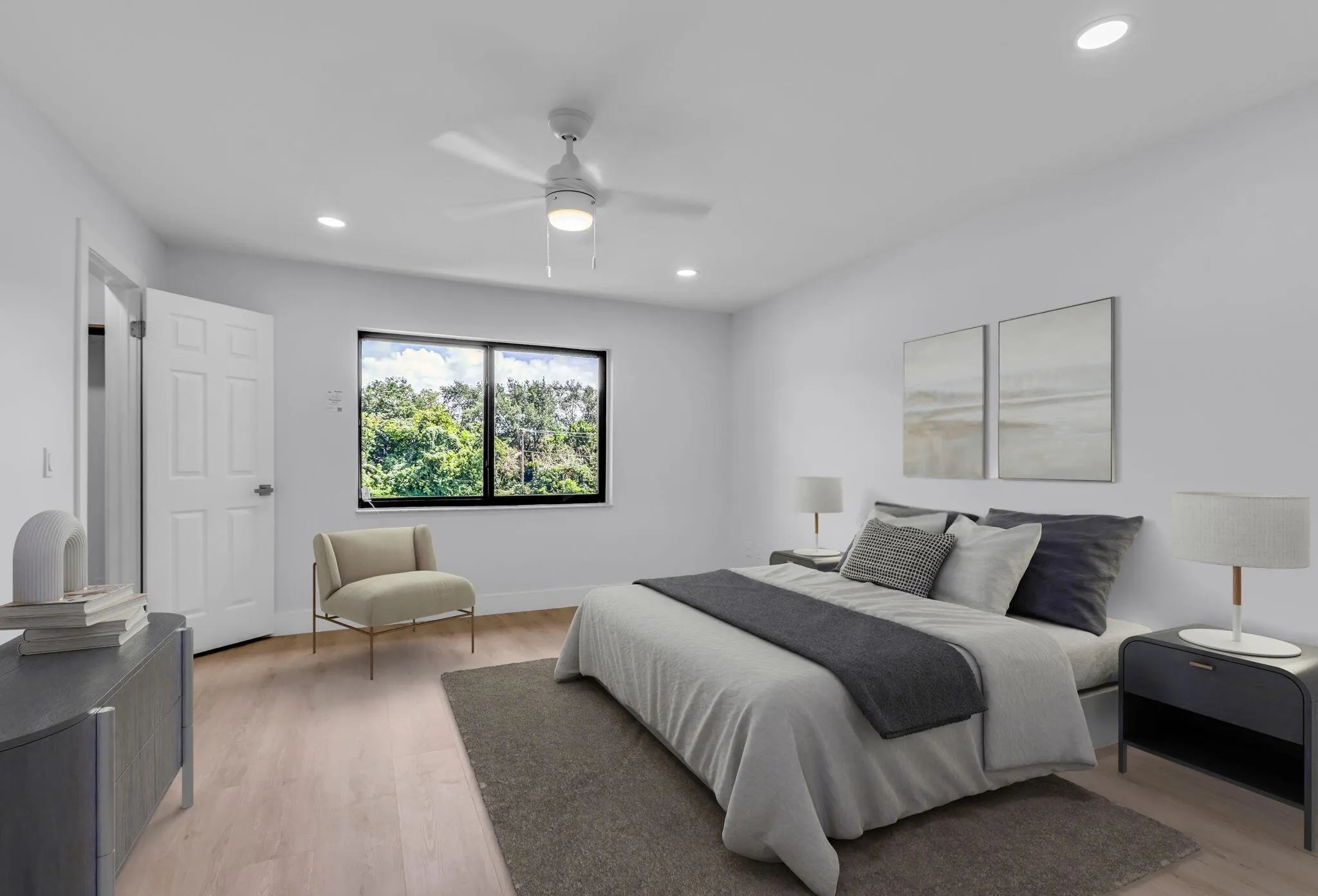 8535 Casa Del Lago, #F