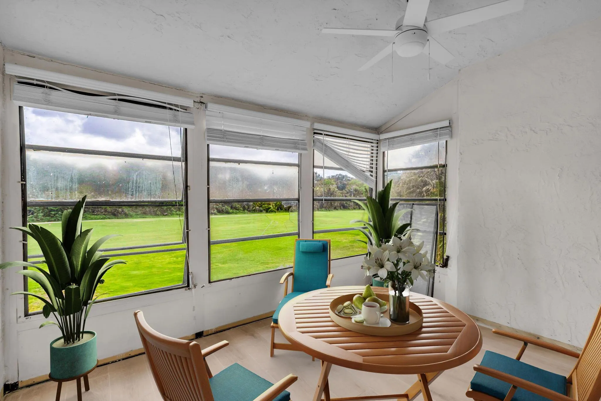 8535 Casa Del Lago, #F
