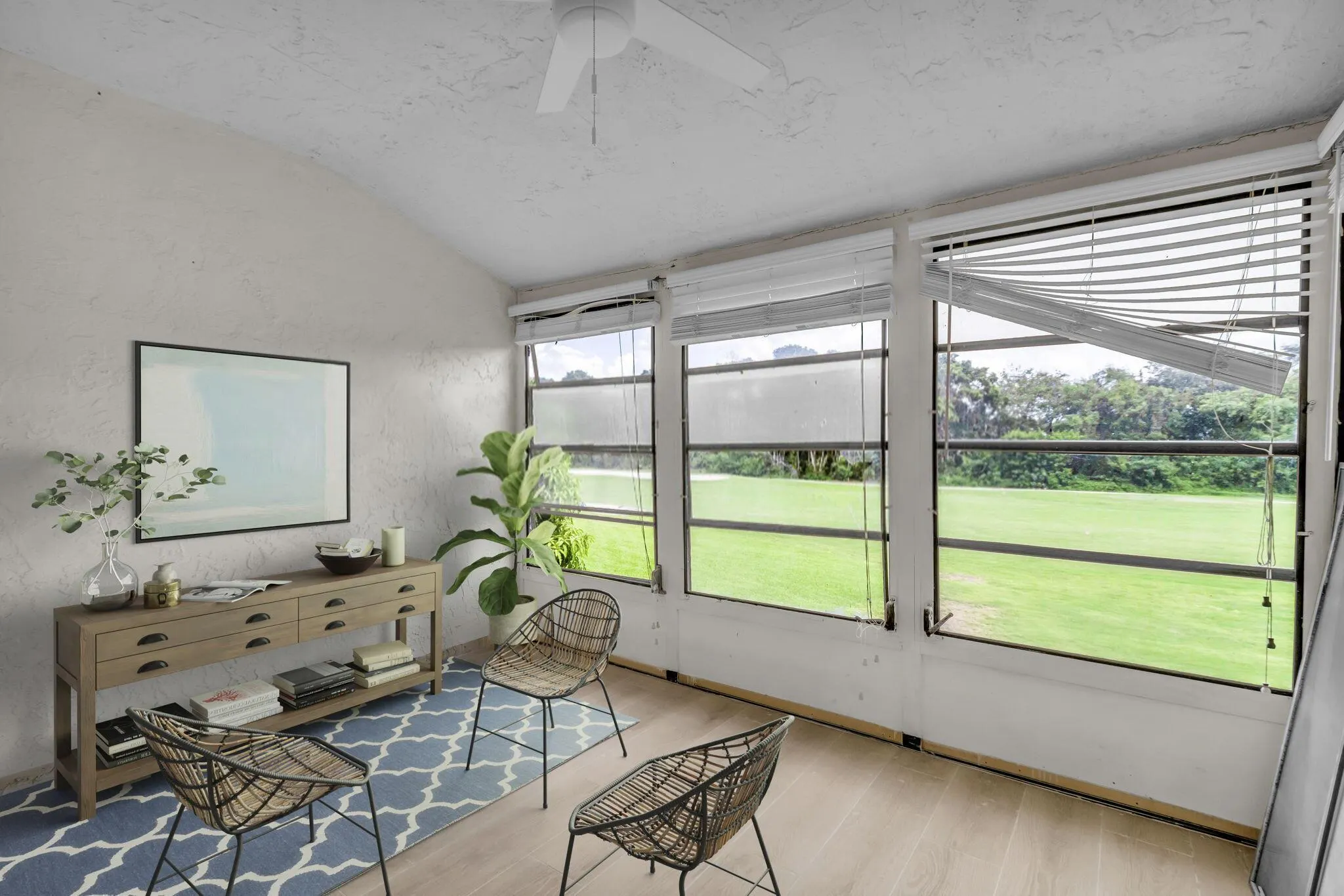 8535 Casa Del Lago, #F