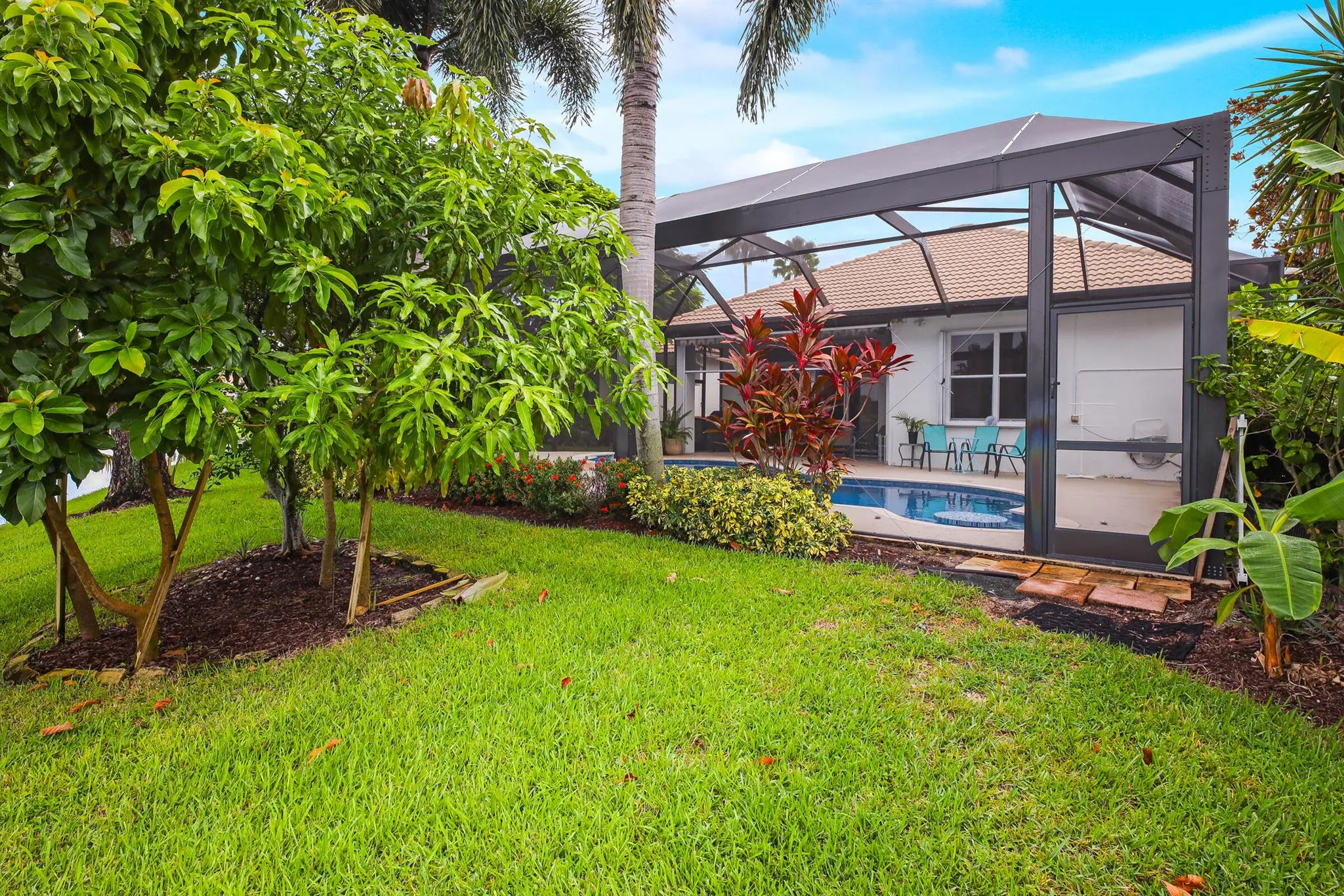 6763 Rothschild Circle