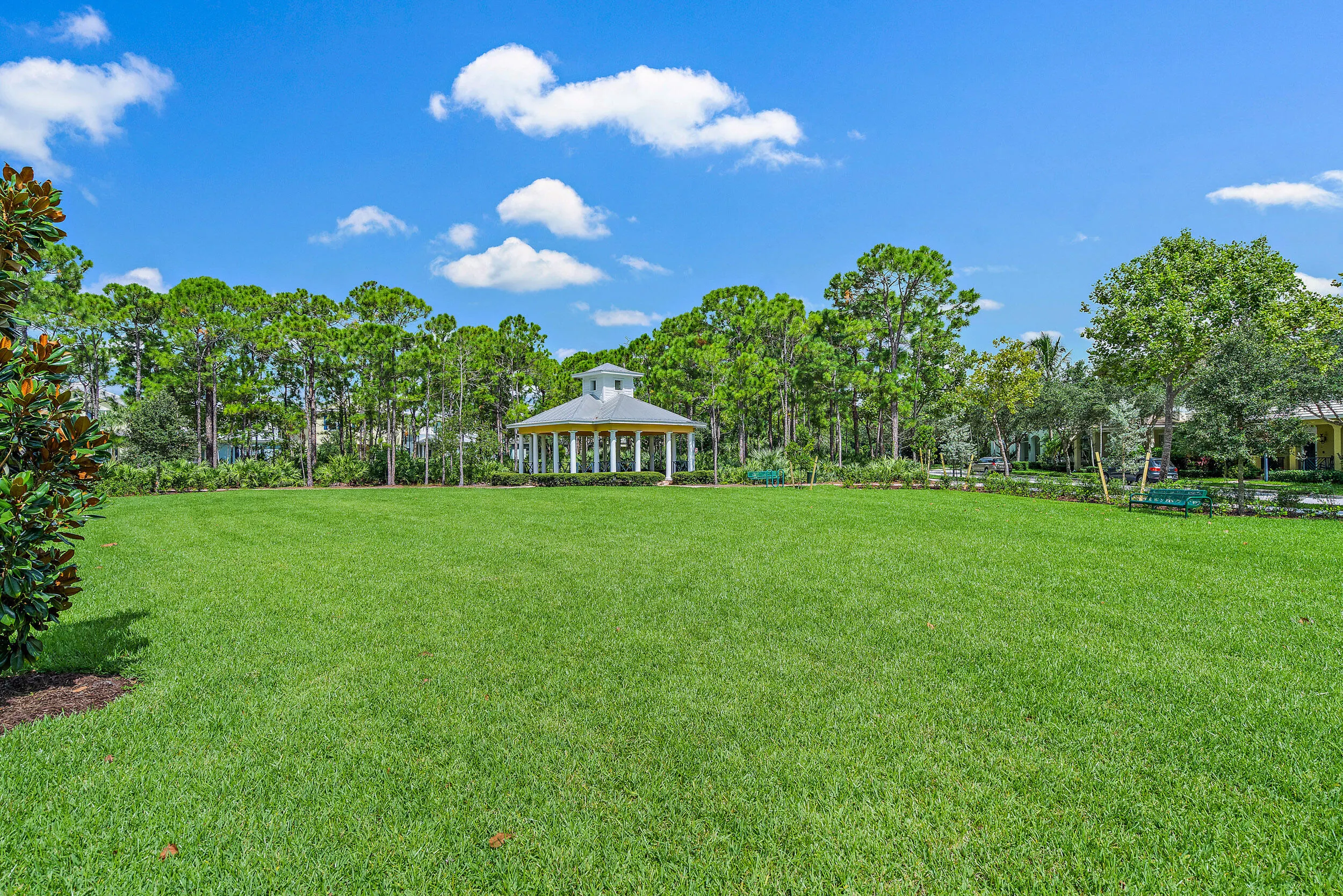 307 E Bay Cedar Circle