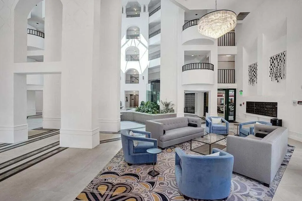 100 SE 5th Avenue, #311