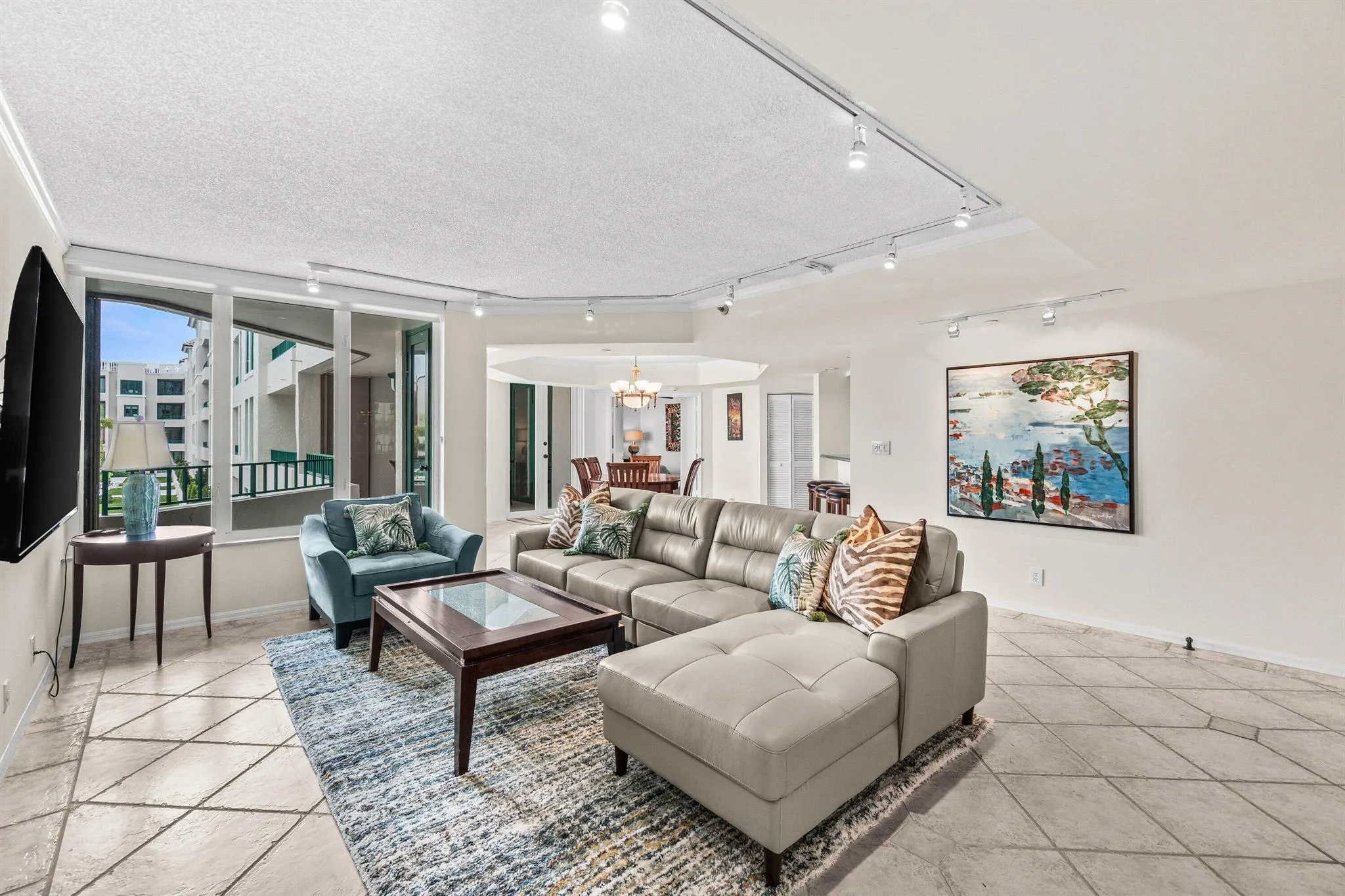 100 SE 5th Avenue, #311