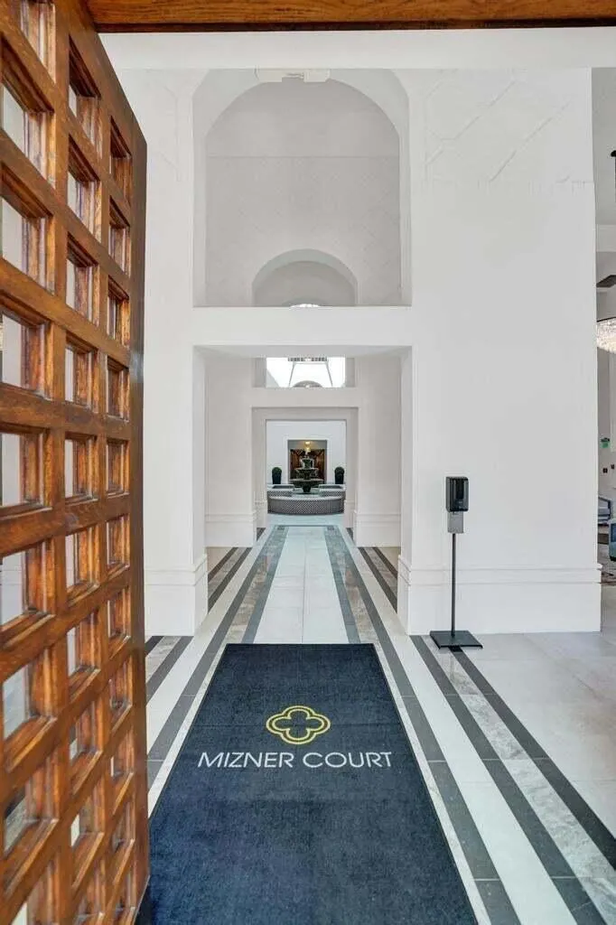 100 SE 5th Avenue, #311