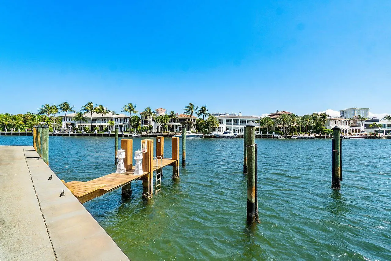 100 SE 5th Avenue, #311