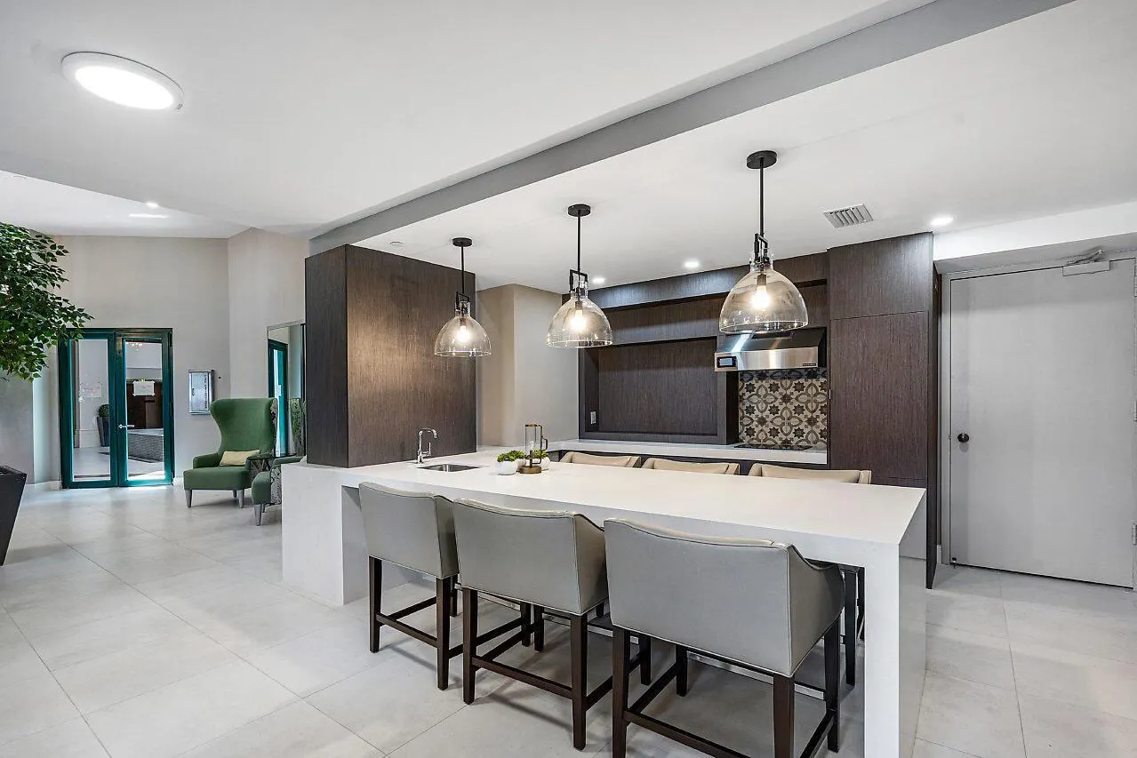 100 SE 5th Avenue, #311