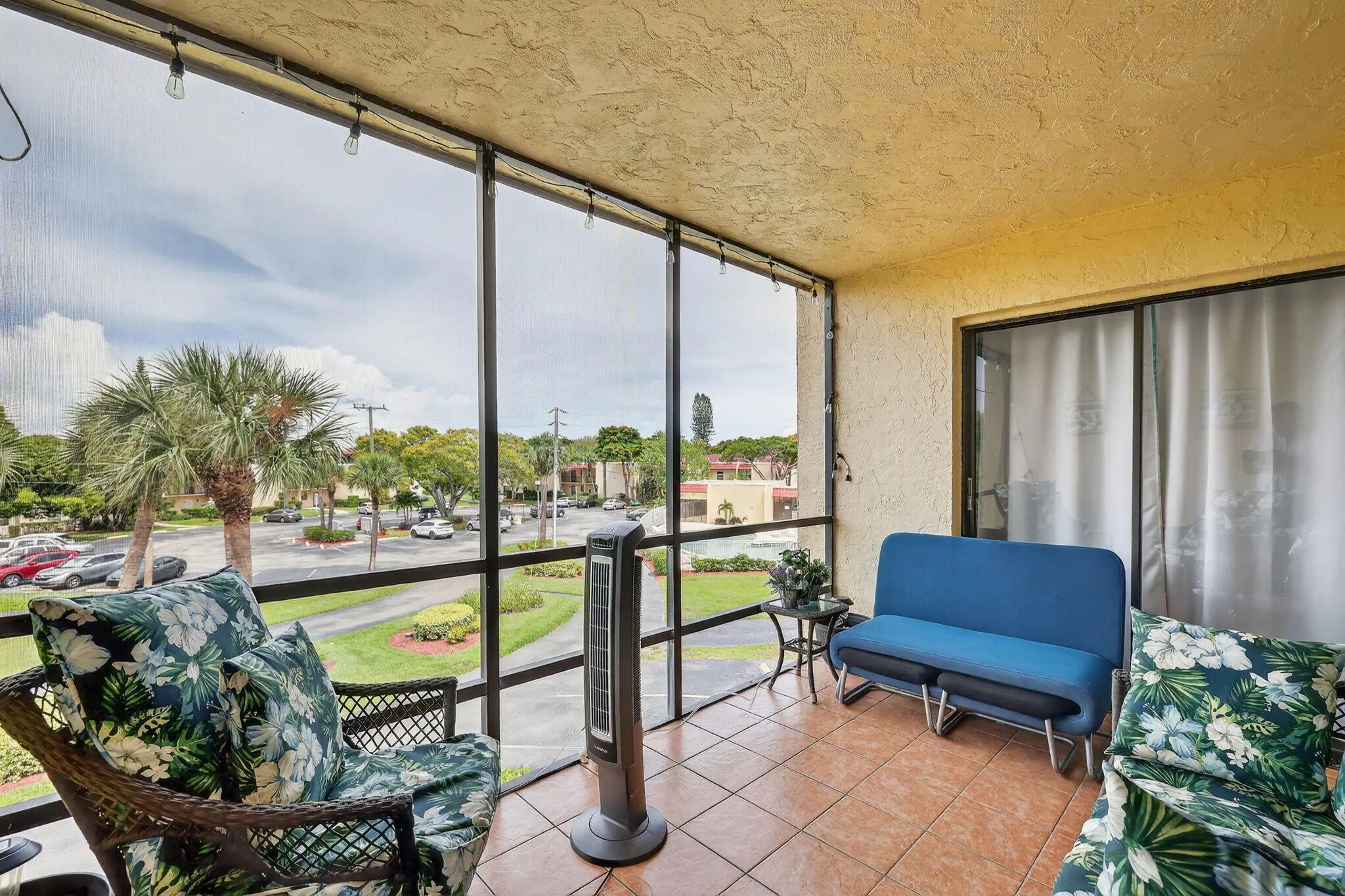2050 Oleander Boulevard, #1303