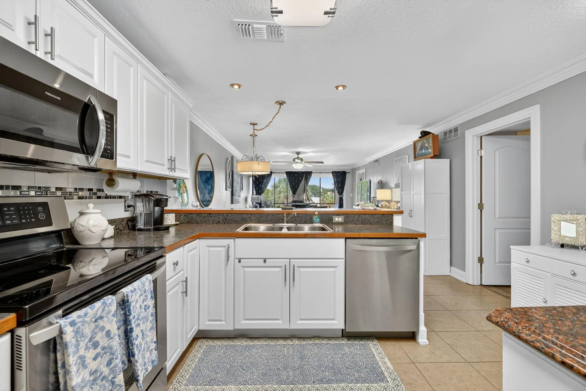 2050 Oleander Boulevard, #1303