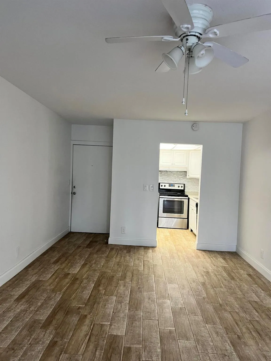632 NW 13 Street, #210