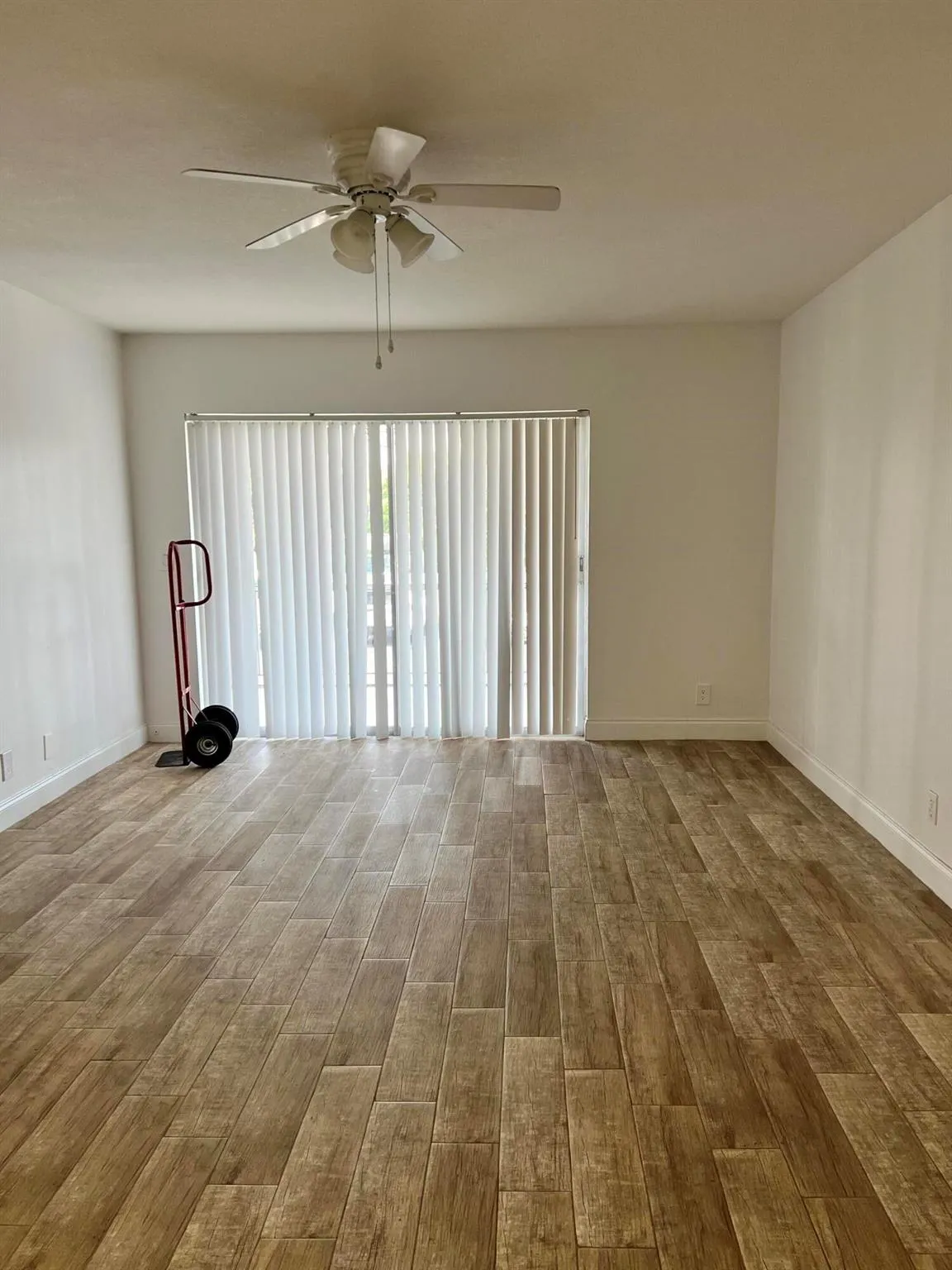 632 NW 13 Street, #210